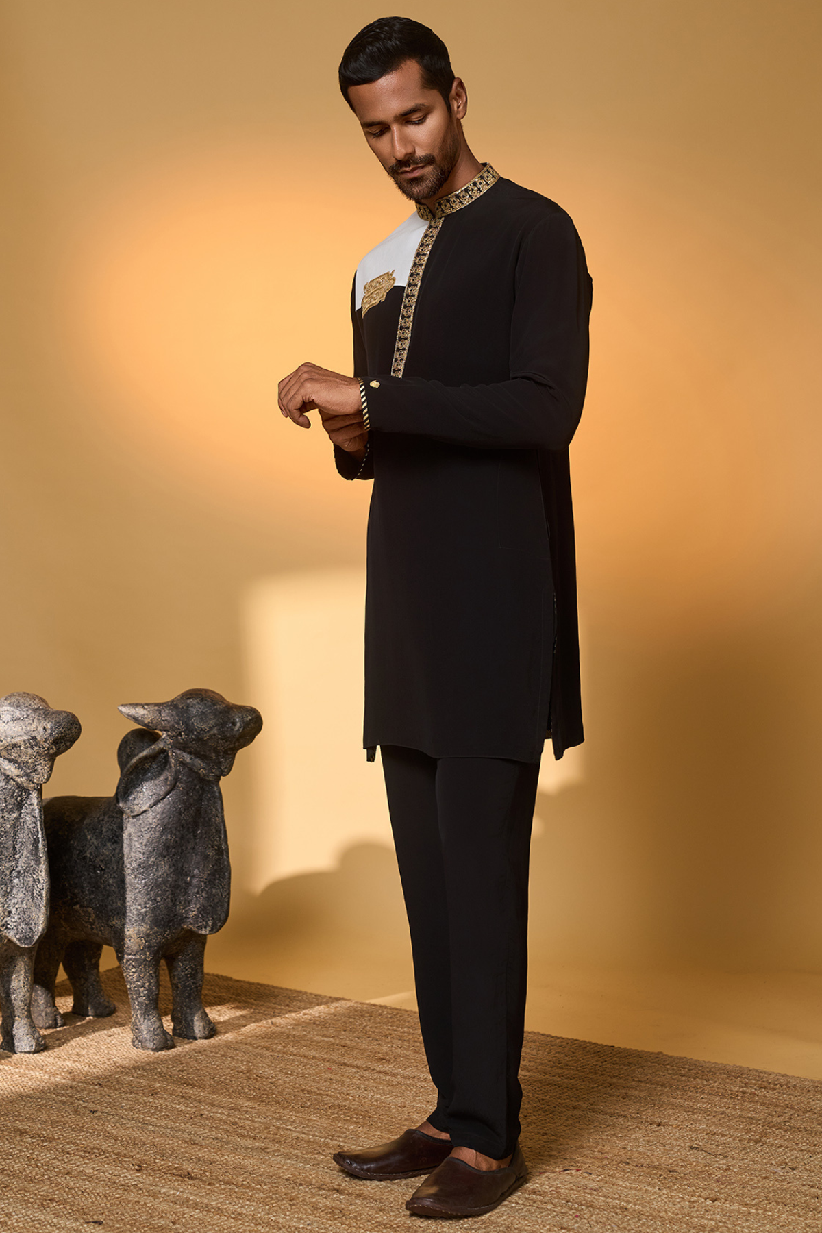 Black & White Turtle Tale Kurta Set
