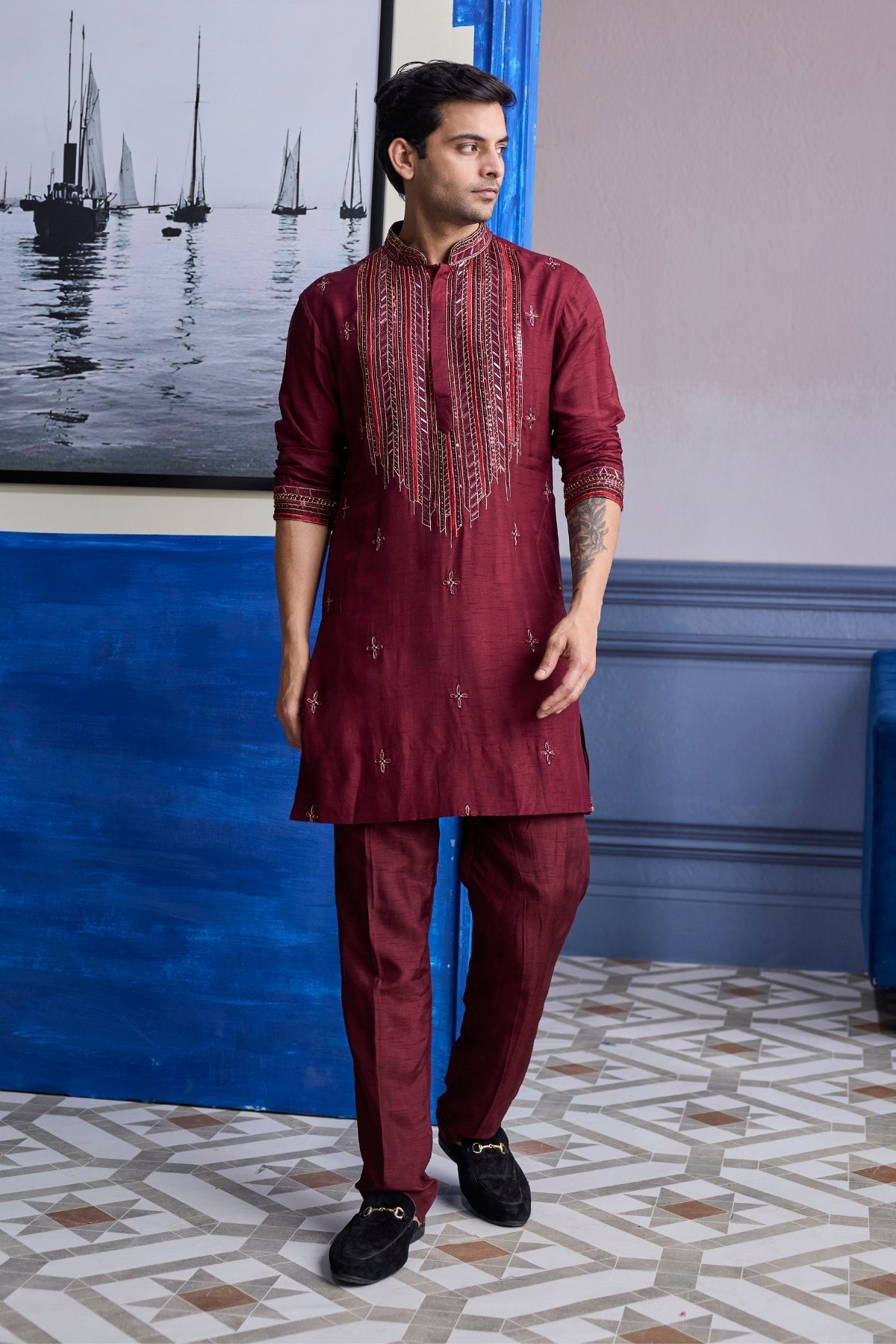 MAROON EMBOIDERED KURTA WITH PANTS