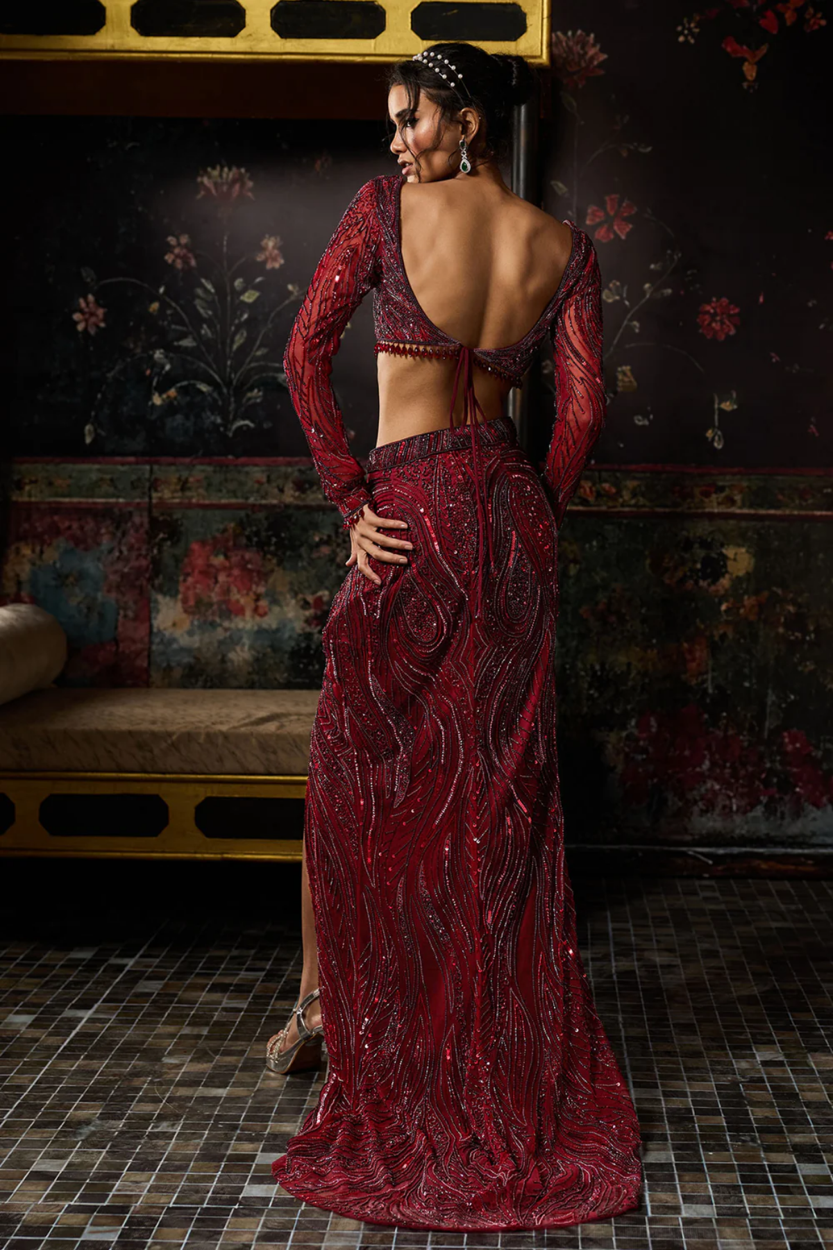 MAROON EMBELLISHED TRAIL SLIT SKIRT SET