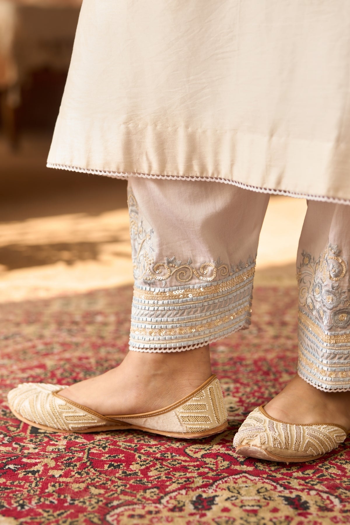 Sahabat - Daisy Ivory With Blue Kaaftan With Salwar