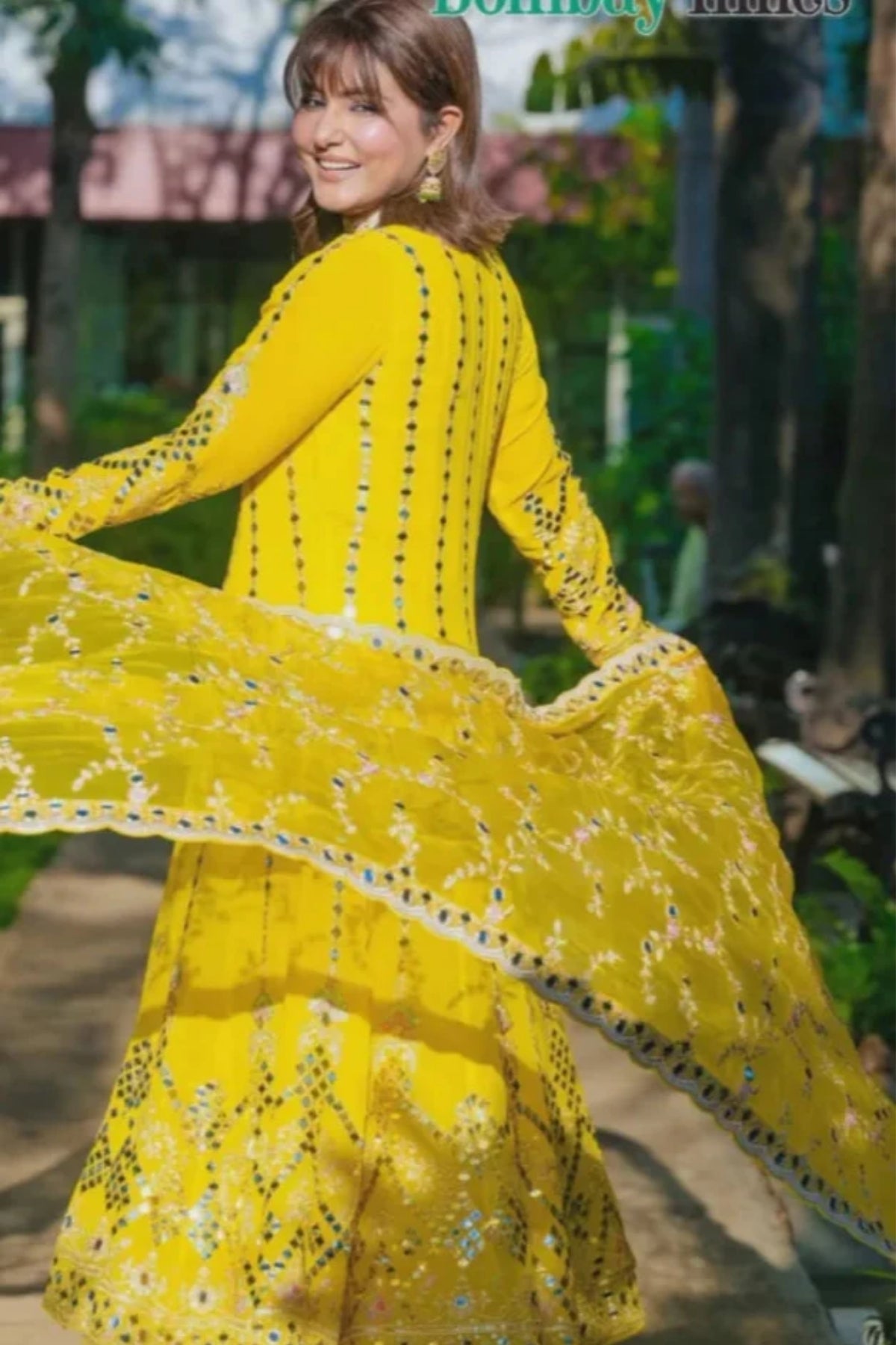 Hina Khan in Cheshtha Anarkali Set