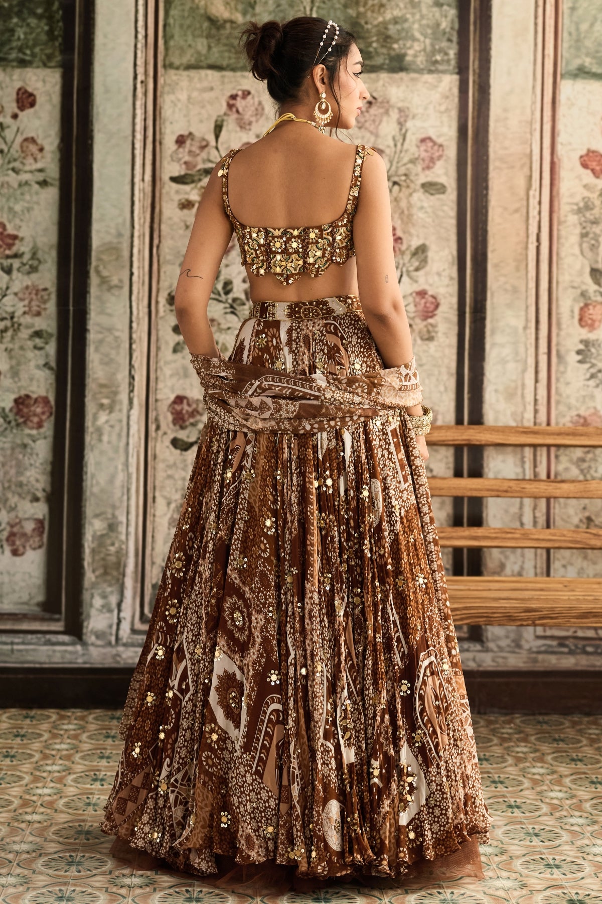 CARAMEL PRINT AND HIGHLIGHTED SCALLOP BLOUSE LEHENGA SET