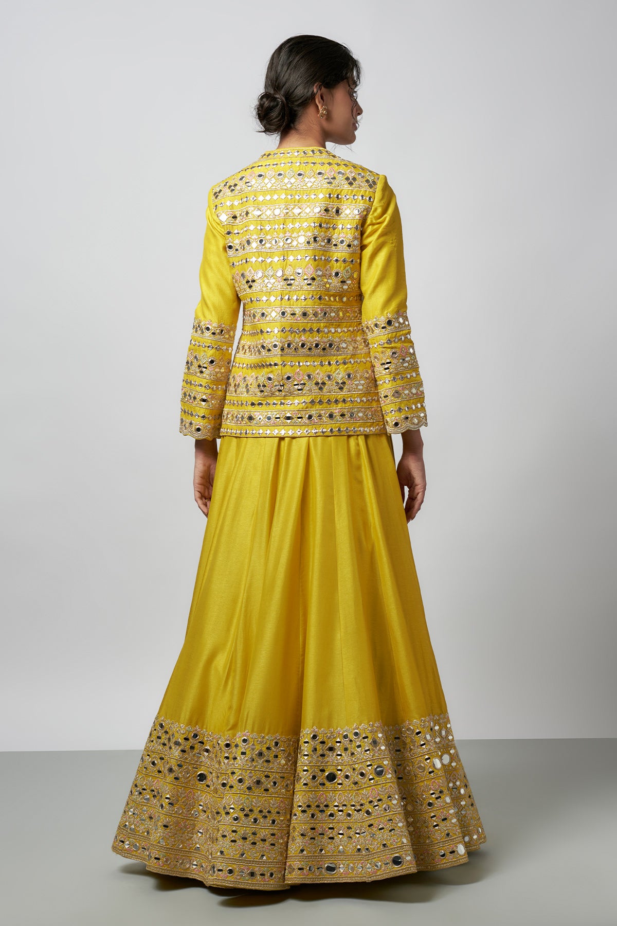 Omaira Lehenga set