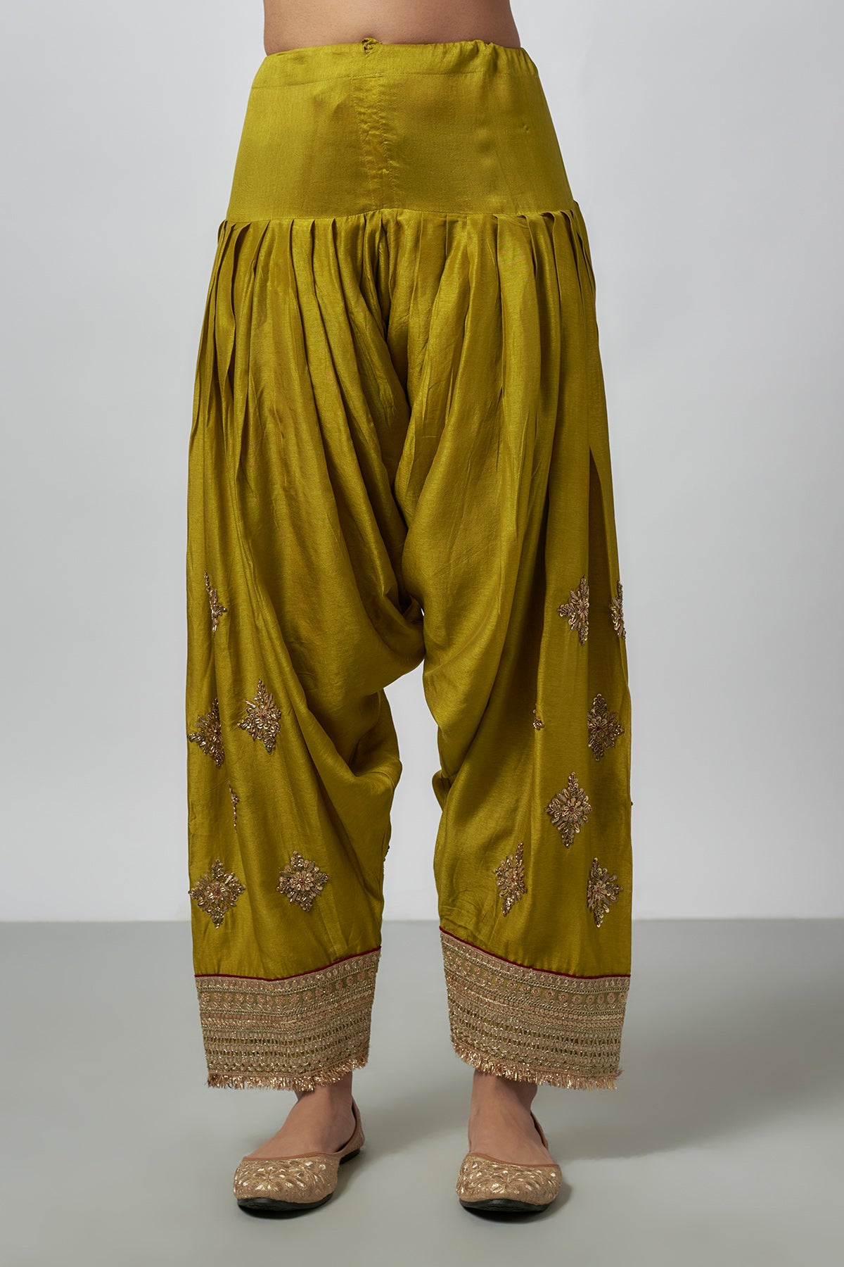 Surbhi Salwar Set