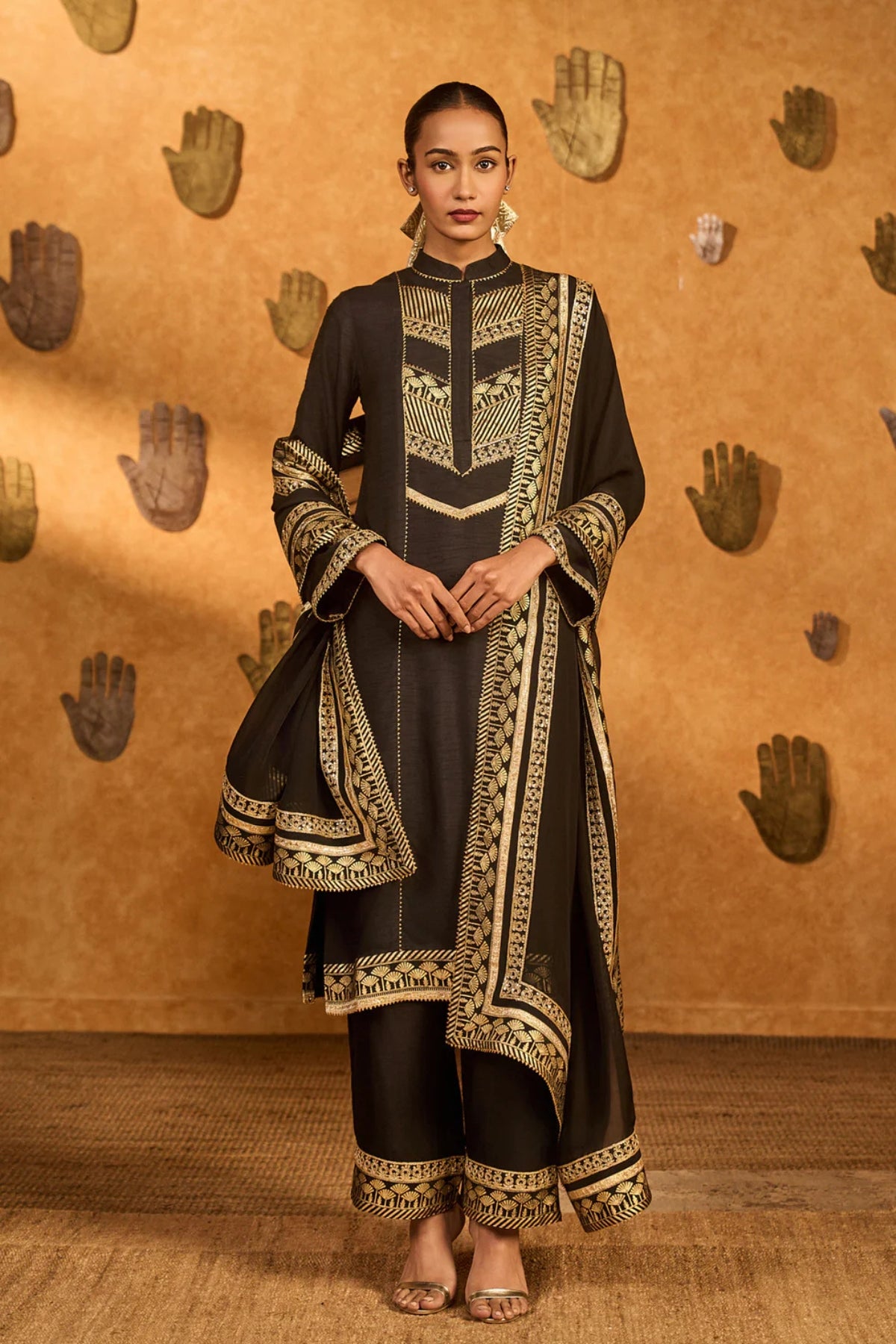 Black Vase Culotte Set