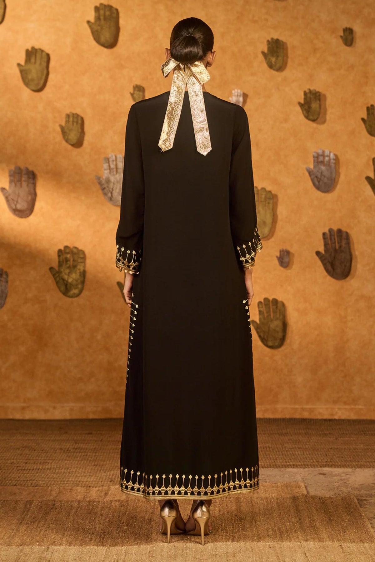 Black Dessert Muse Kaftan