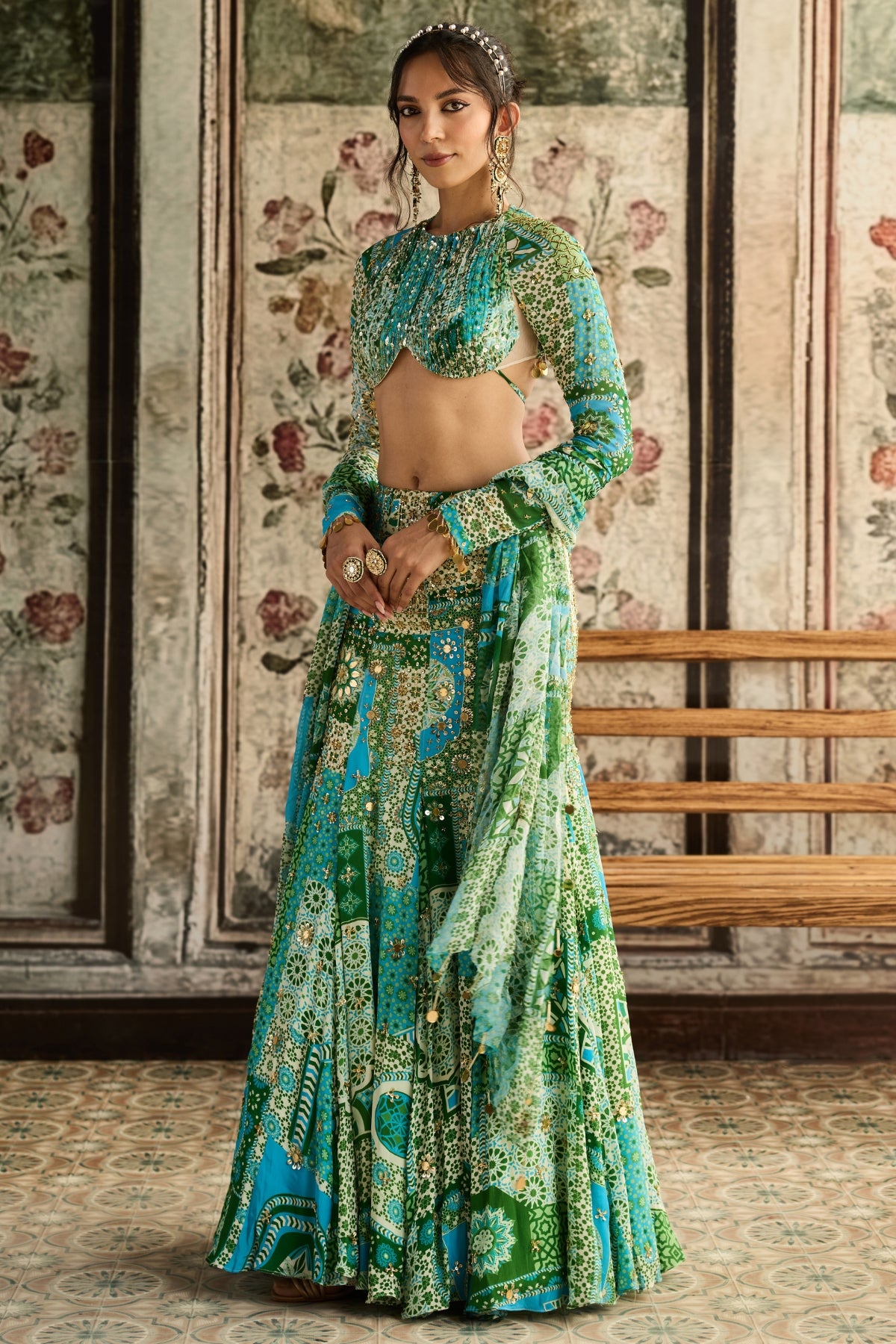 AQUA PRINT AND HIGHLIGHTED RUCHED BLOUSE MERMAID SKIRT SET