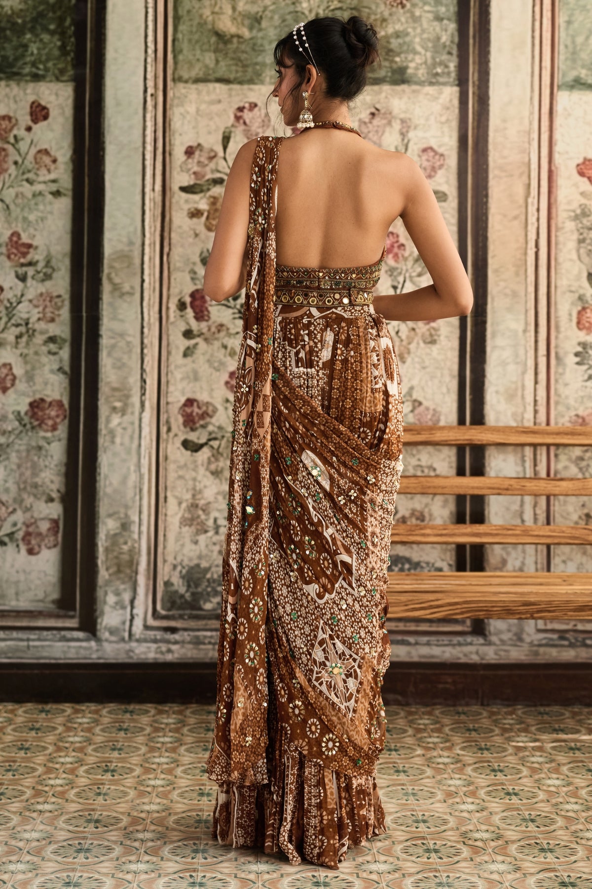 CARAMEL EMBROIDERED HALTER BLOUSE AND CARAMEL PRINT & HIGHLIGHTED SAREE SET