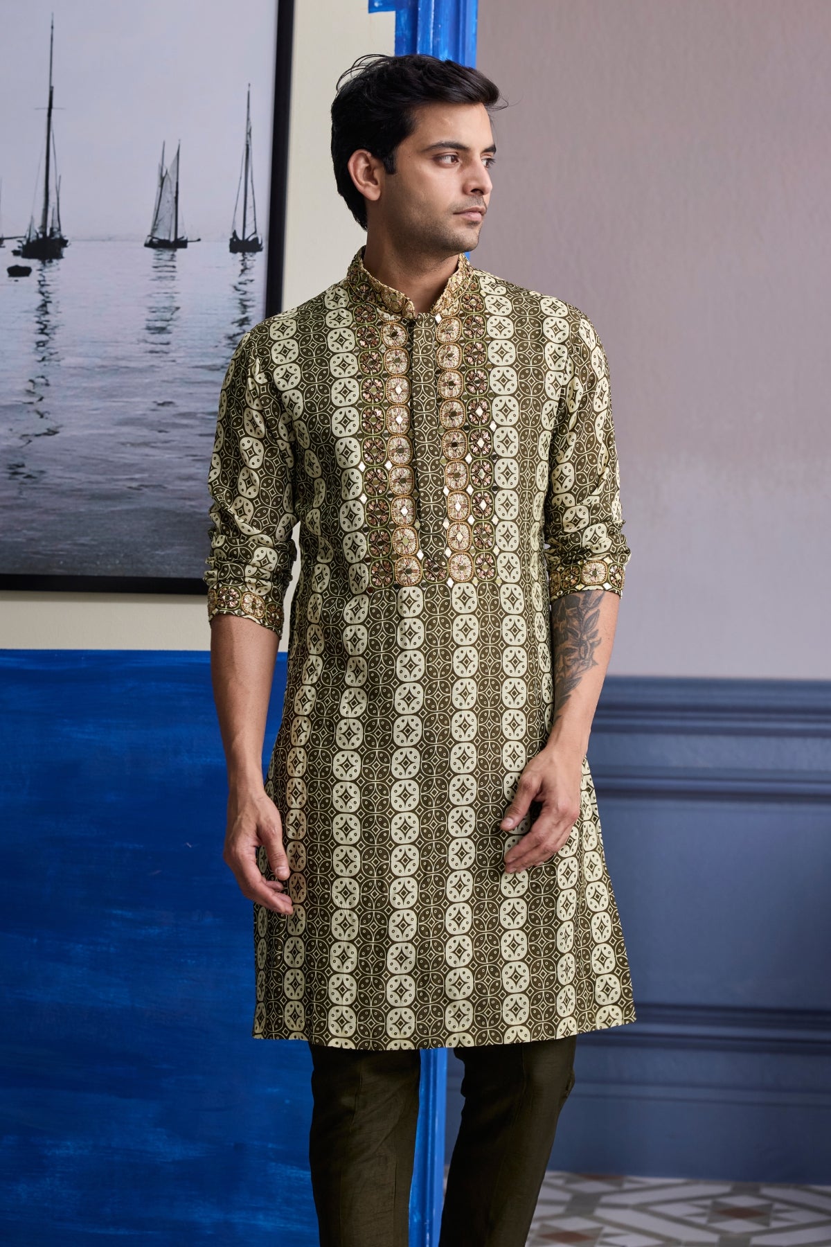 OLIVE BUTTA HIGHLIGHTED KURTA WITH SOLID PANTS