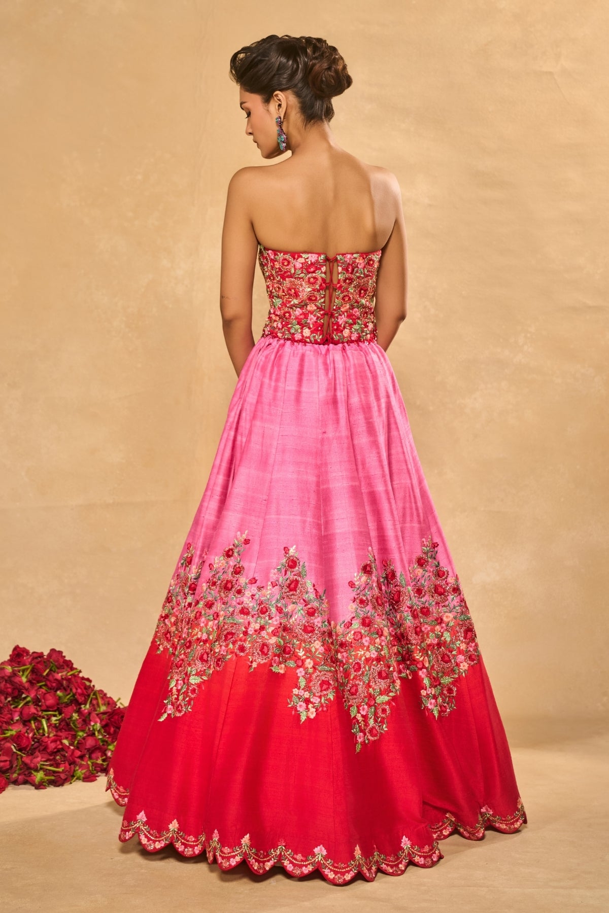 TANYA OMBRE LEHENGA