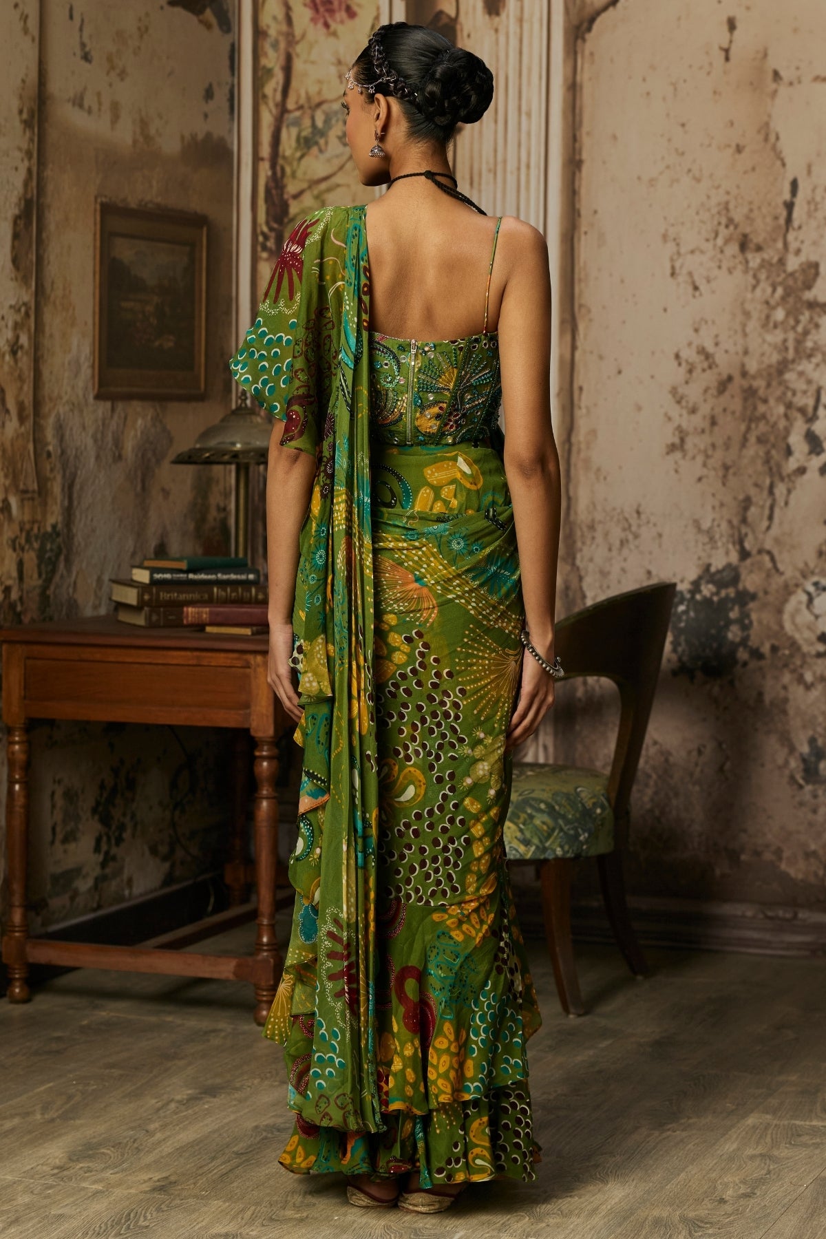 PEAR GREEN PRINTED AND HIGHLIGHTED RUFFLE SKIRT SAREE SET
