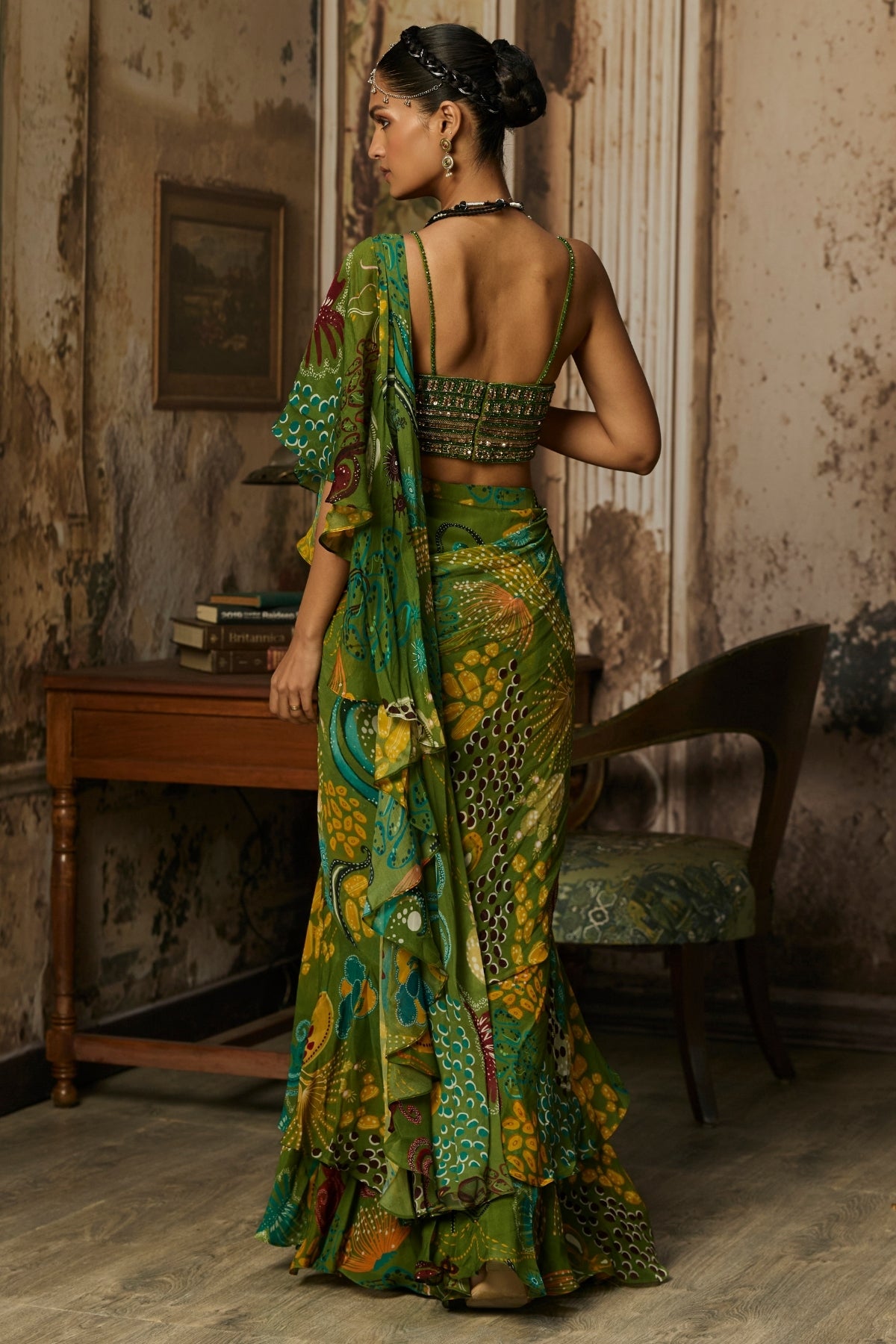 PEAR GREEN PRINTED AND HIGHLIGHTED RUFFLE SKIRT SAREE SET