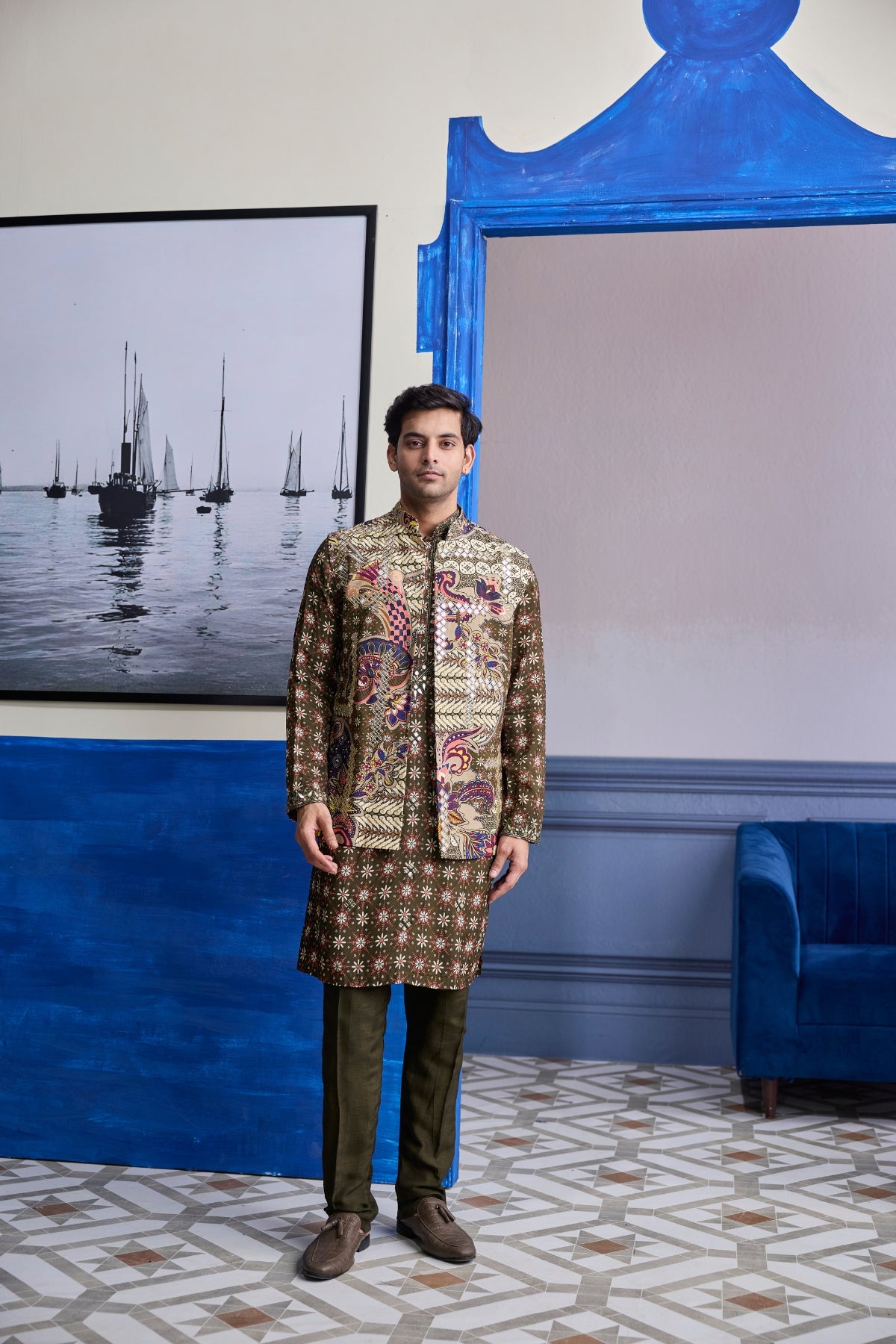 OLIVE BUTTA HIGHLIGHTED KURTA WITH OLIVE PRINT HIGHLIGHTED BUNDI JACKET PAIRED WITH SOLID PANTS