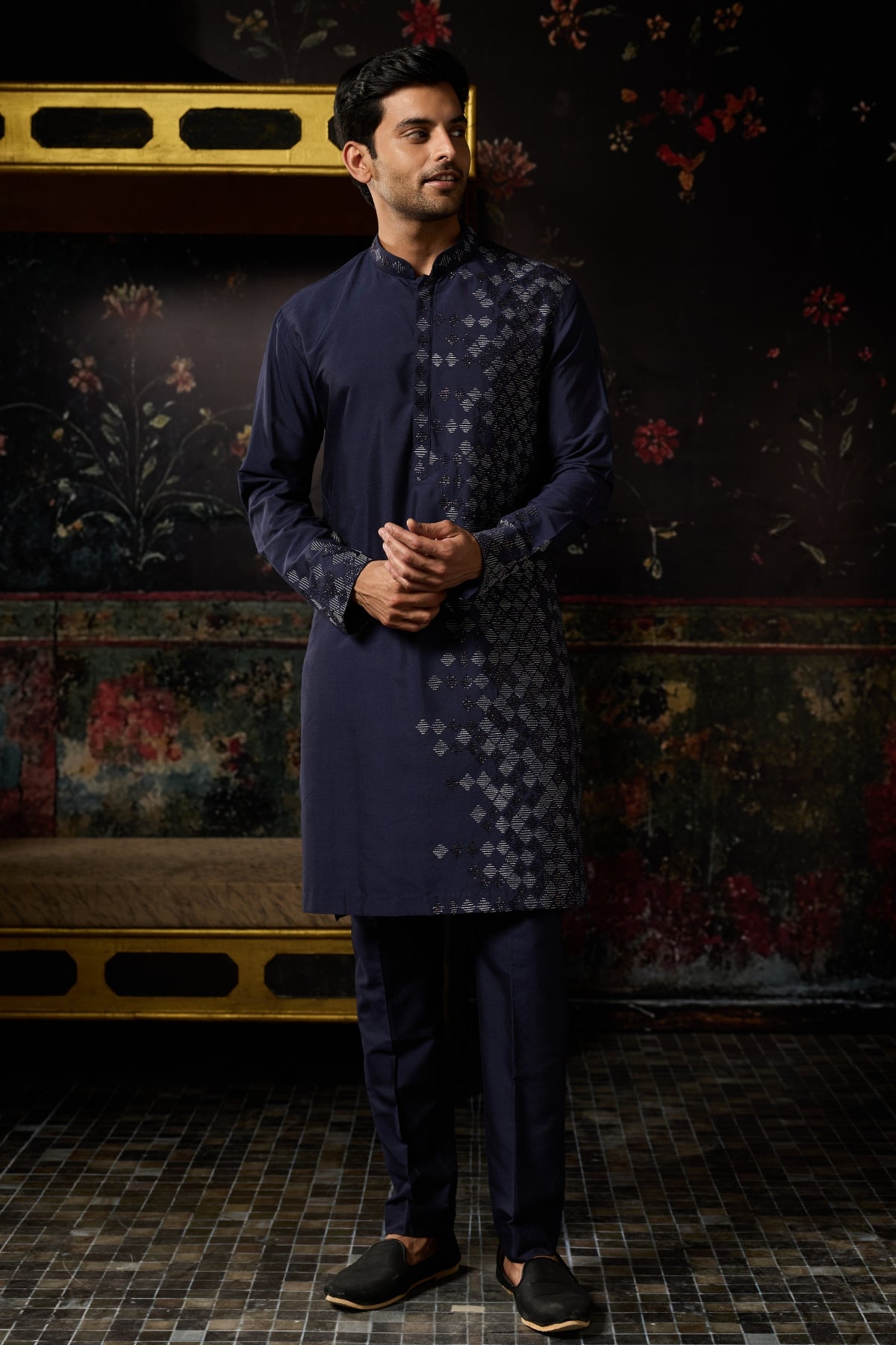 DARK BLUE EMBROIDERED KURTA & PANTS