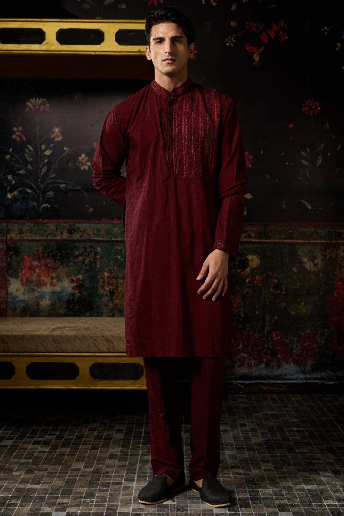 MAROON EMBROIDERED KURTA & PANTS