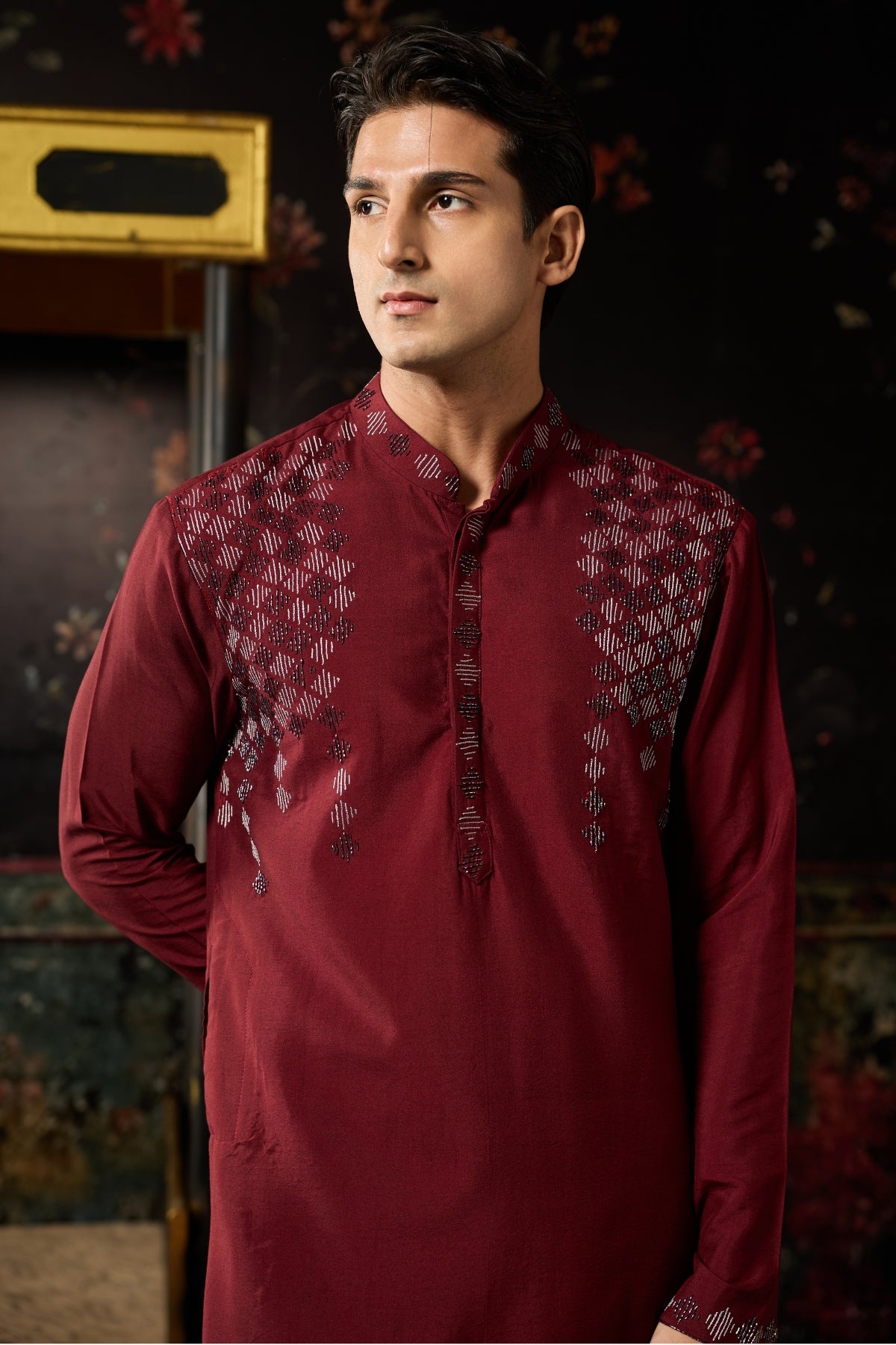 MAROON EMBROIDERED KURTA & PANTS