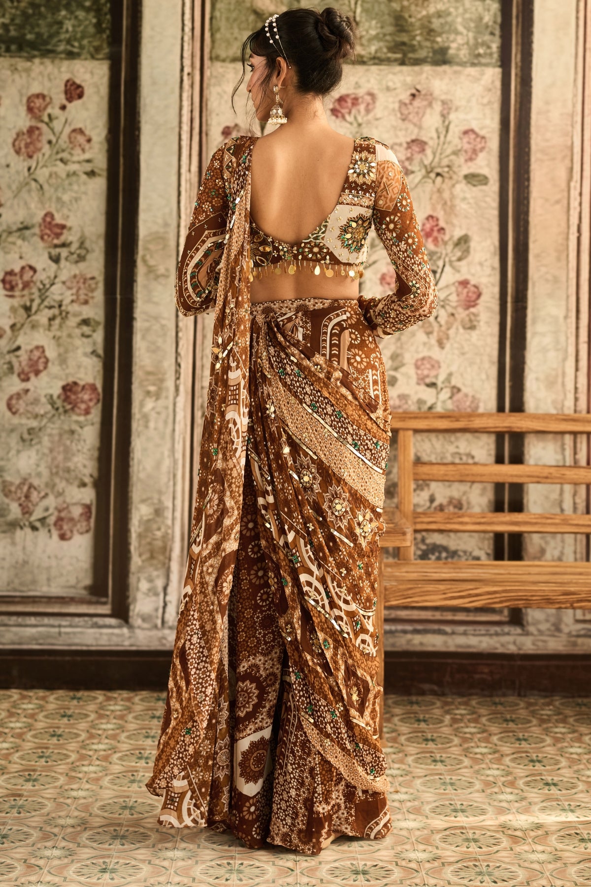 CARAMEL PRINT AND HIGHLIGHTED PLUNGE NECK BLOUSE WITH SHARARA SAREE SET