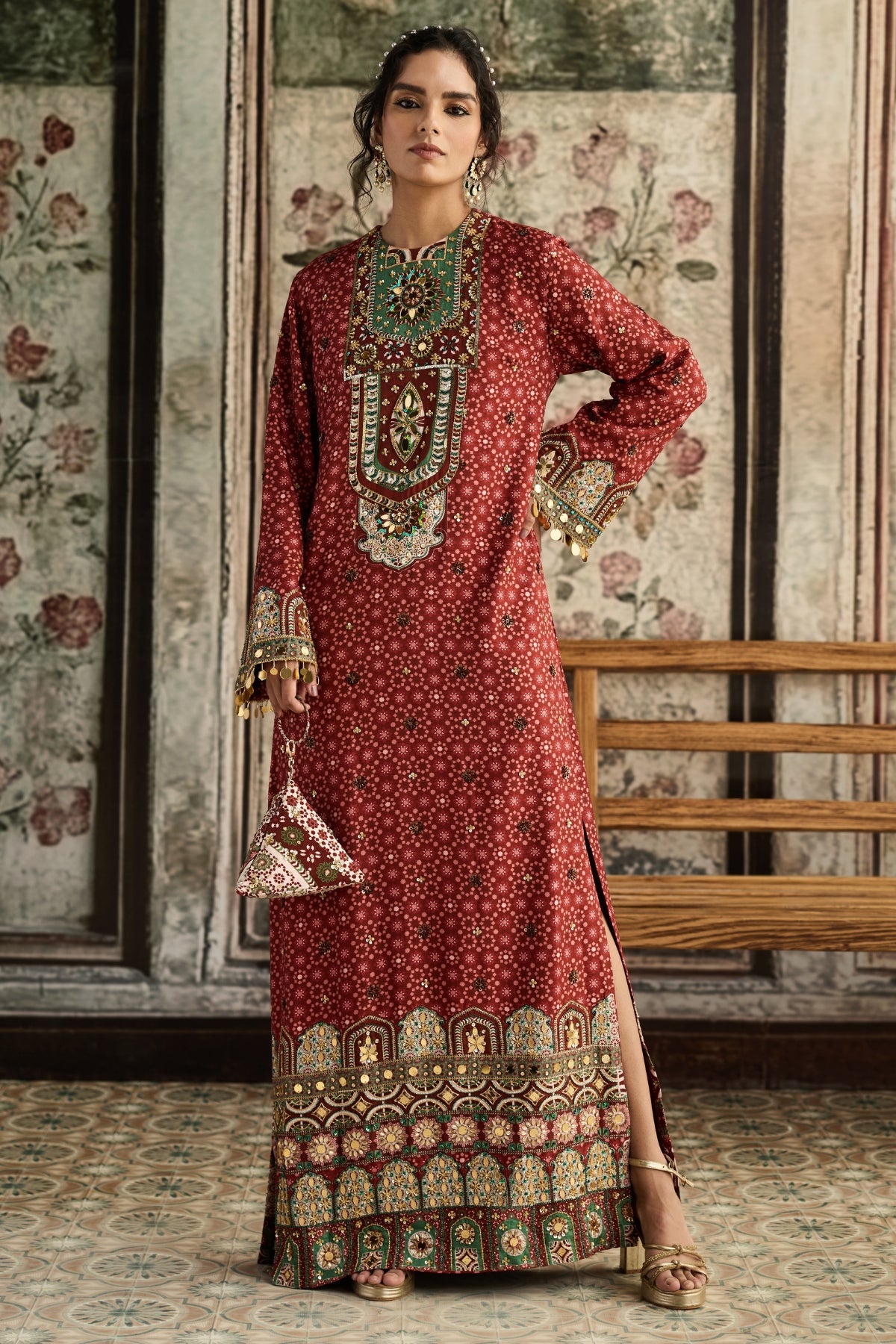 SAGE-MAROON PRINT AND HIGHLIGHTED KAFTAN