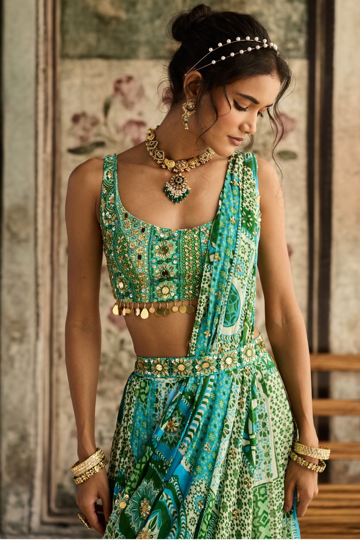 AQUA PRINT AND HIGHLIGHTED TIERED SAREE SET