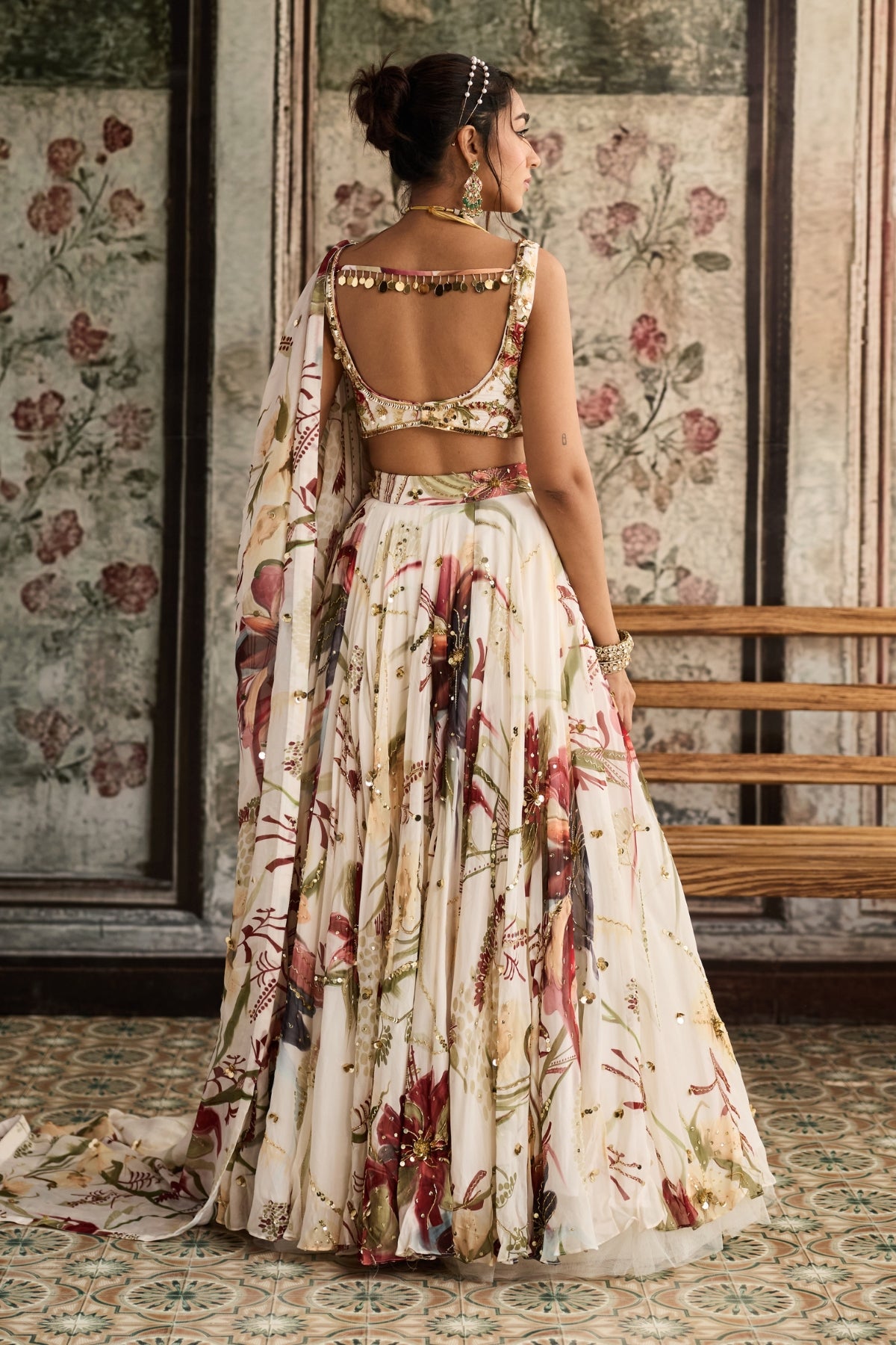 IVORY FLORAL PRINT AND HIGHLIGHTED LEHENGA SET