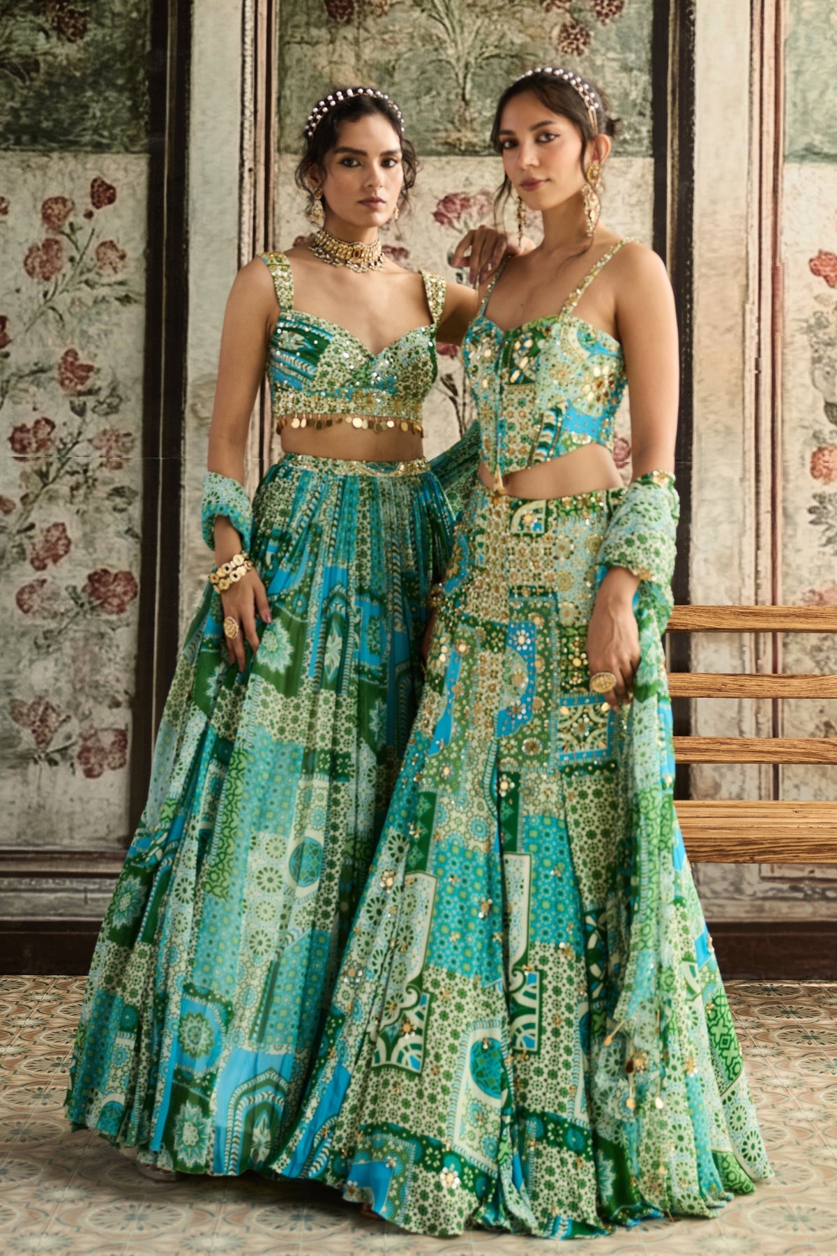 AQUA PRINT AND HIGHLIGHTED CORSET MERMAID SKIRT SET