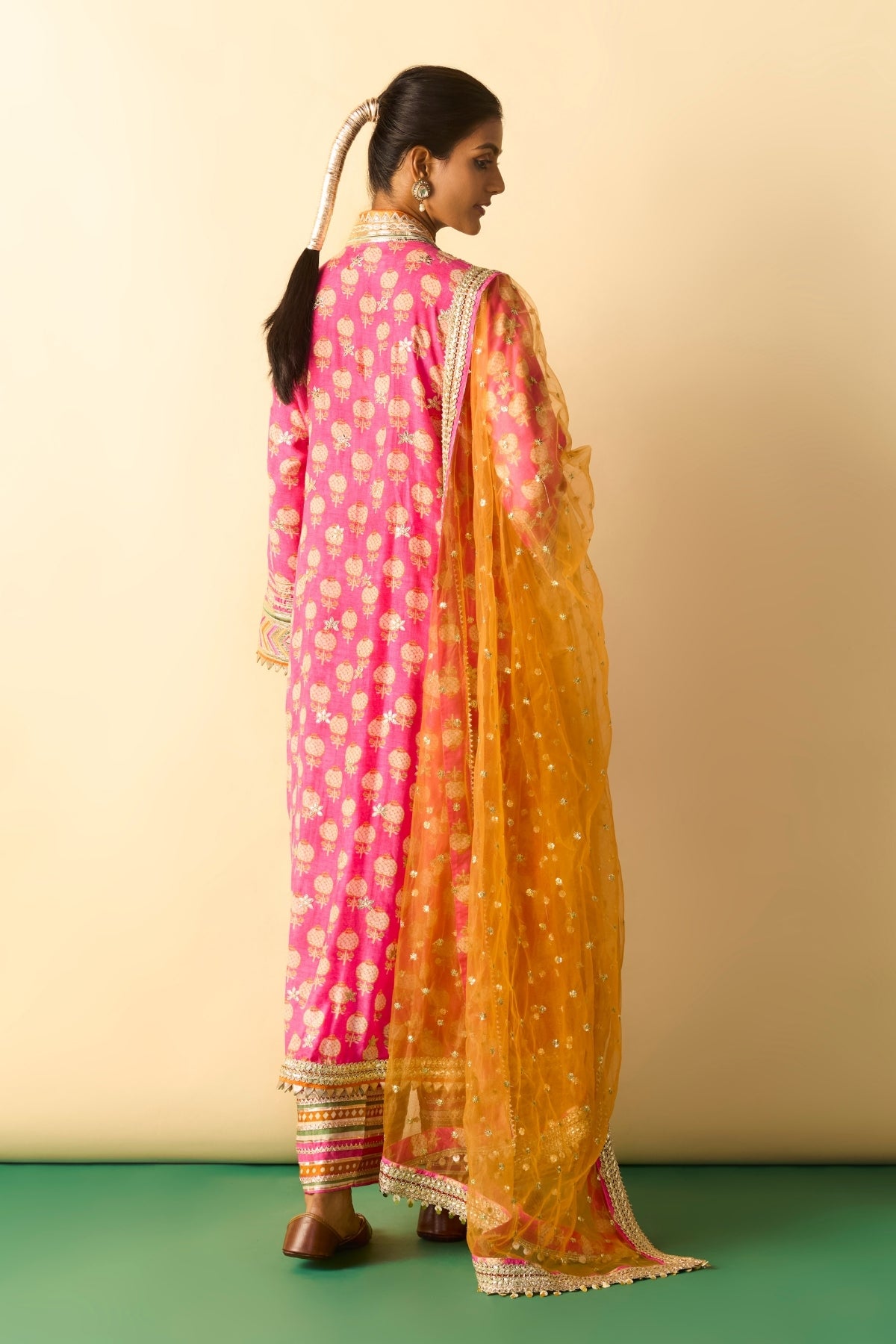 Binita Pallazo Set