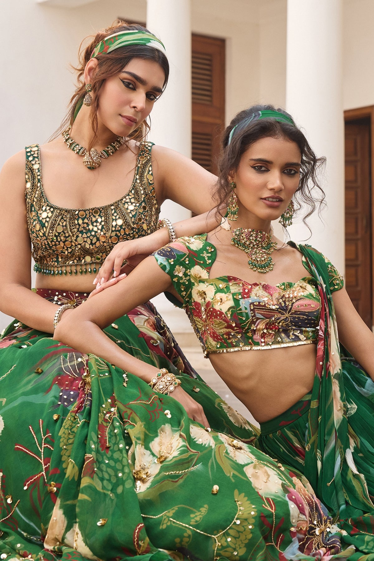 GREEN FLORAL PRINT AND HIGHLIGHTED SKIRT SAREE SET