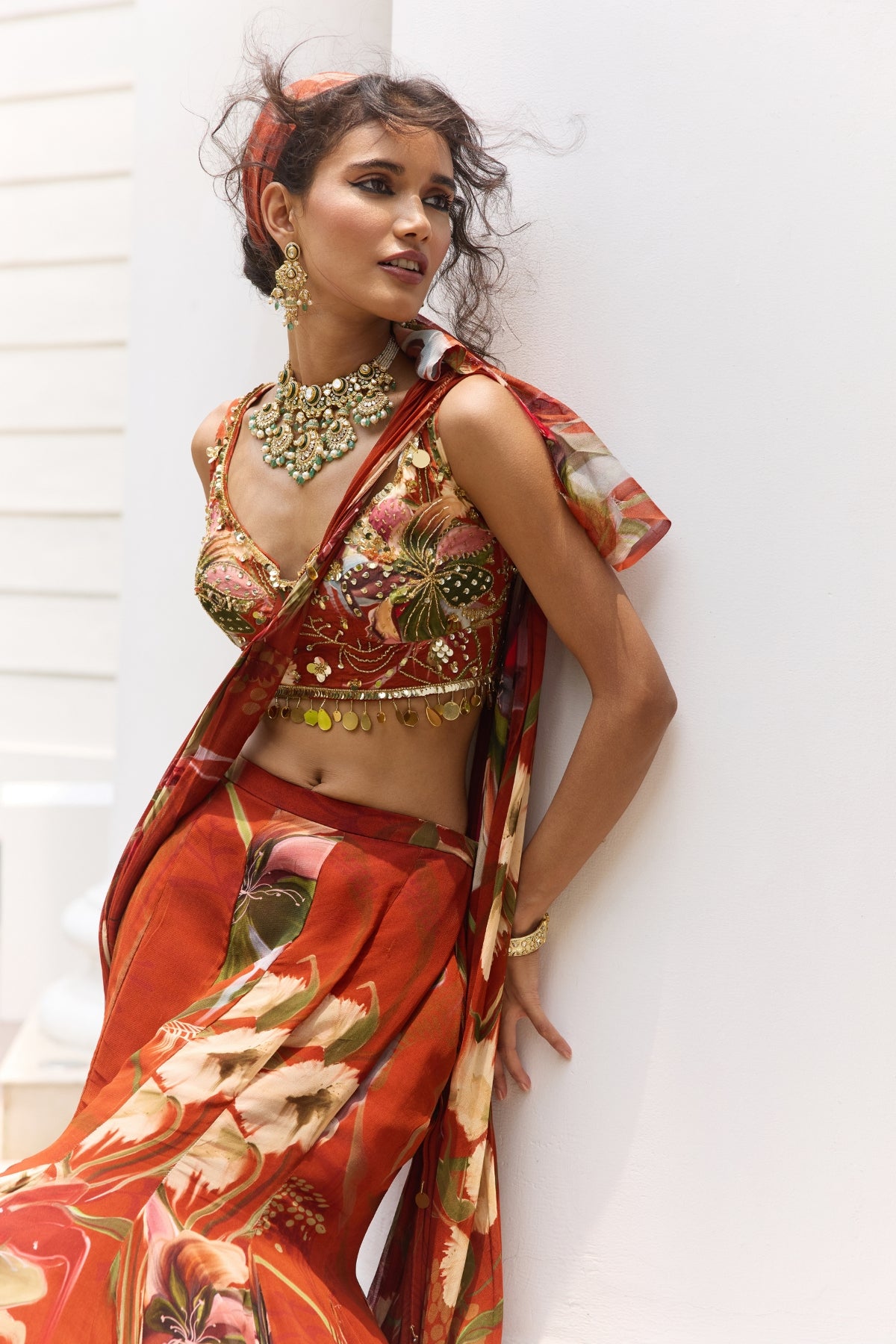RUST FLORAL PRINT AND HIGHLIGHTED MERMAID SAREE SET