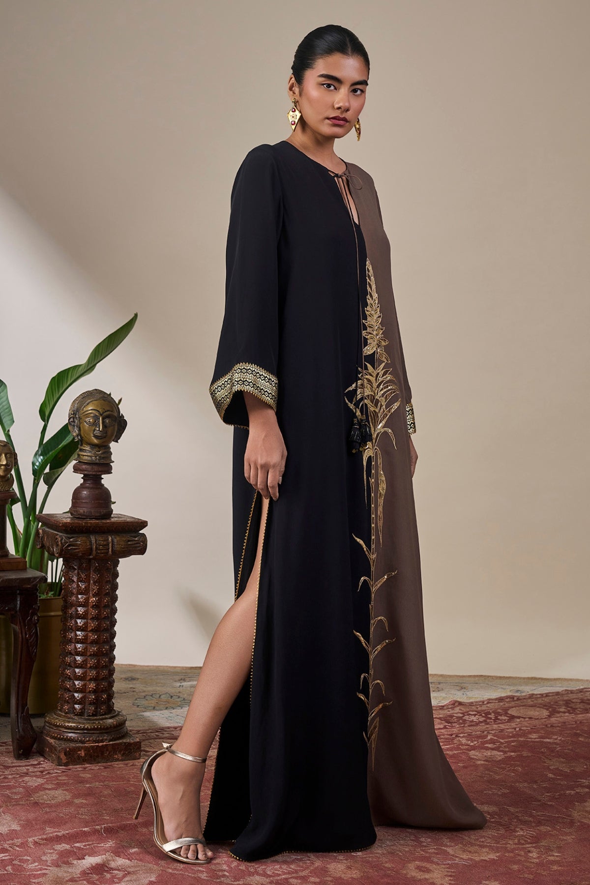Black & Brown Shaahi Bloom Kaftan