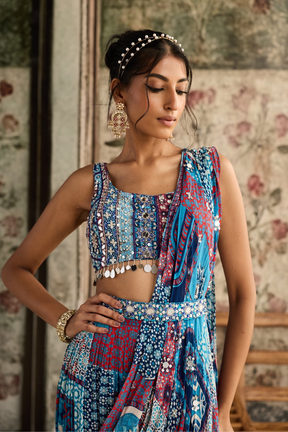 TEAL PRINT AND AND HIGHLIGHTED SQUARE NECK BLOUSE WITH TIERED SKIRT SAREE SET