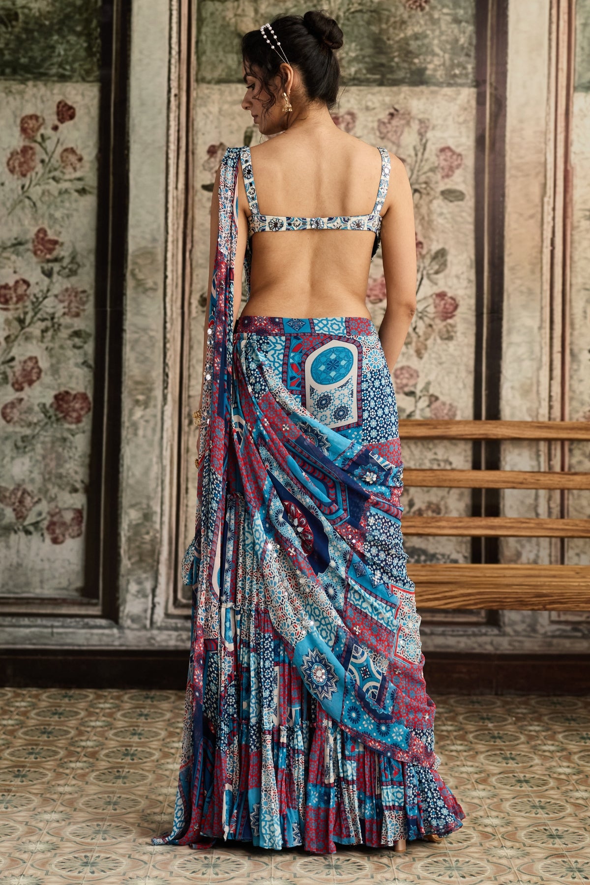 Ivory Butta Print And Highlighted Blouse With Teal Print And Highlighted Gharara Saree Set