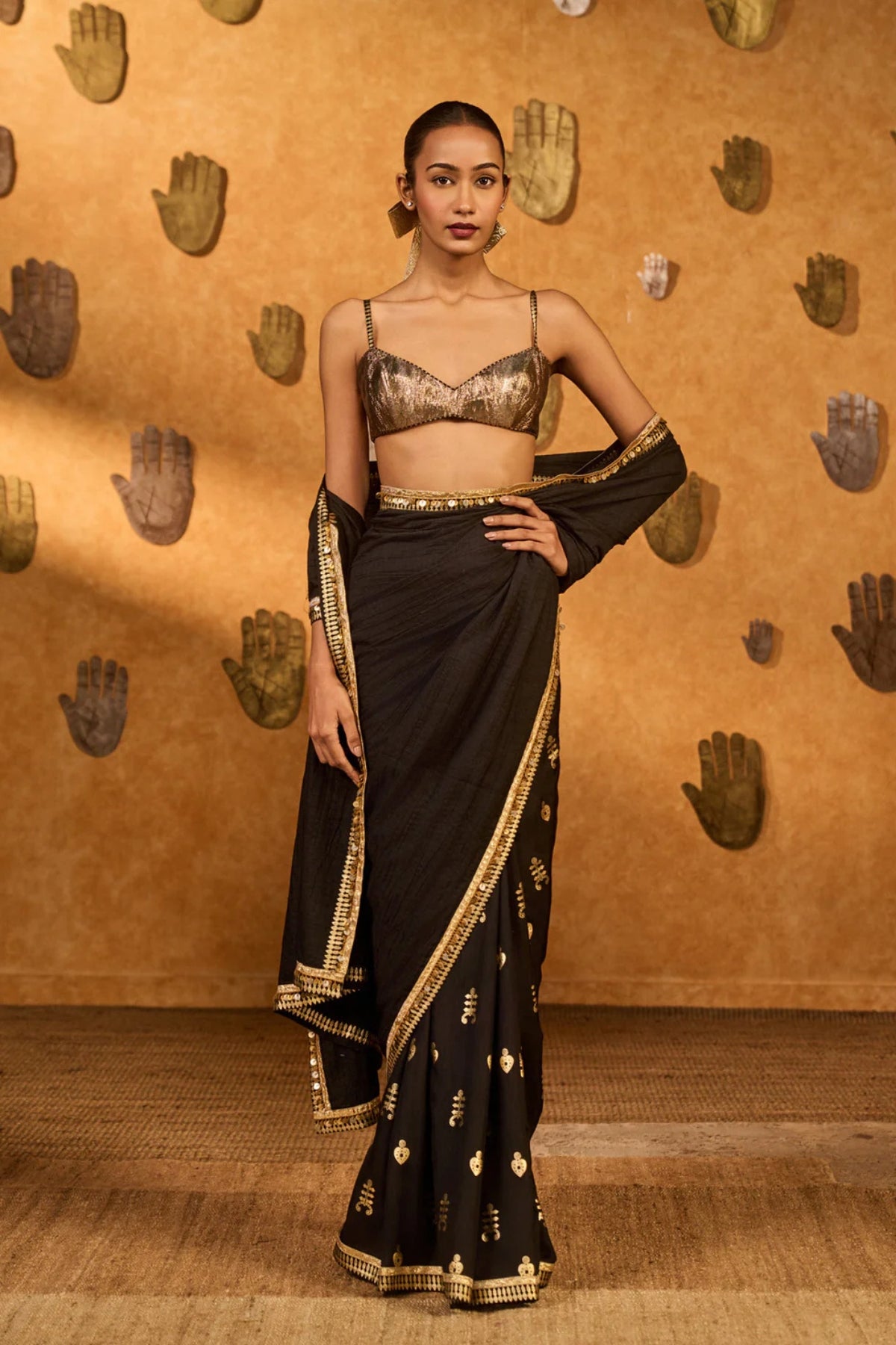 Black Wishdrop Gota Saree