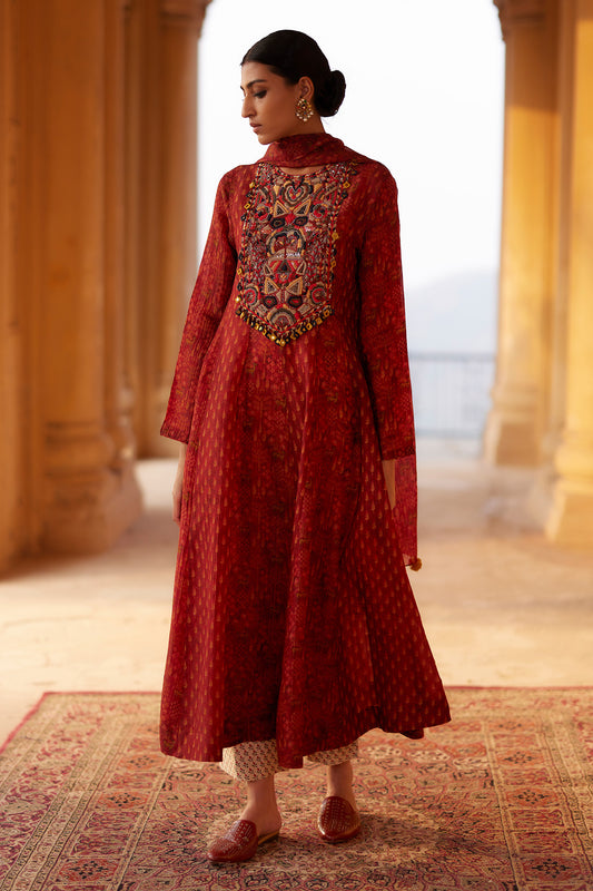 Riwayaat Kurta