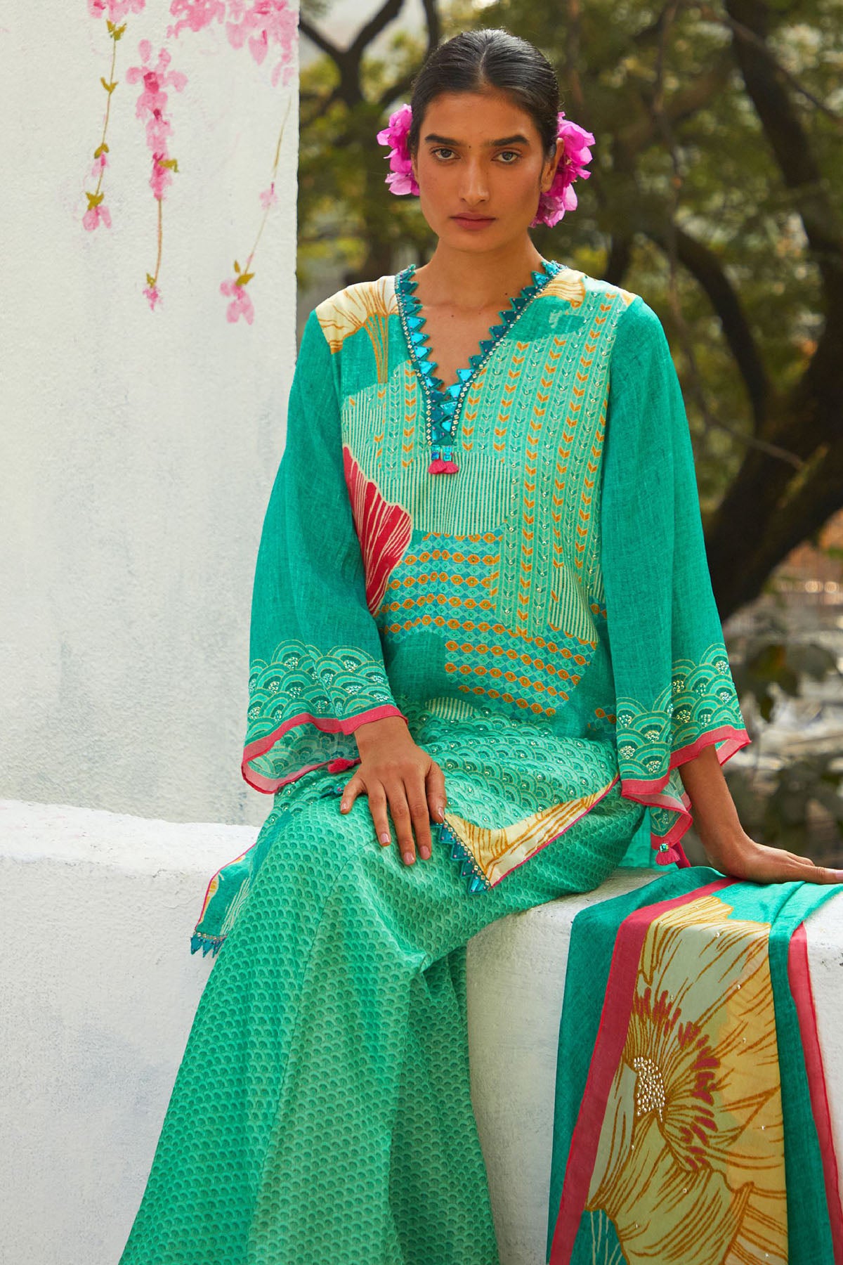 AQUA SHARARA SET