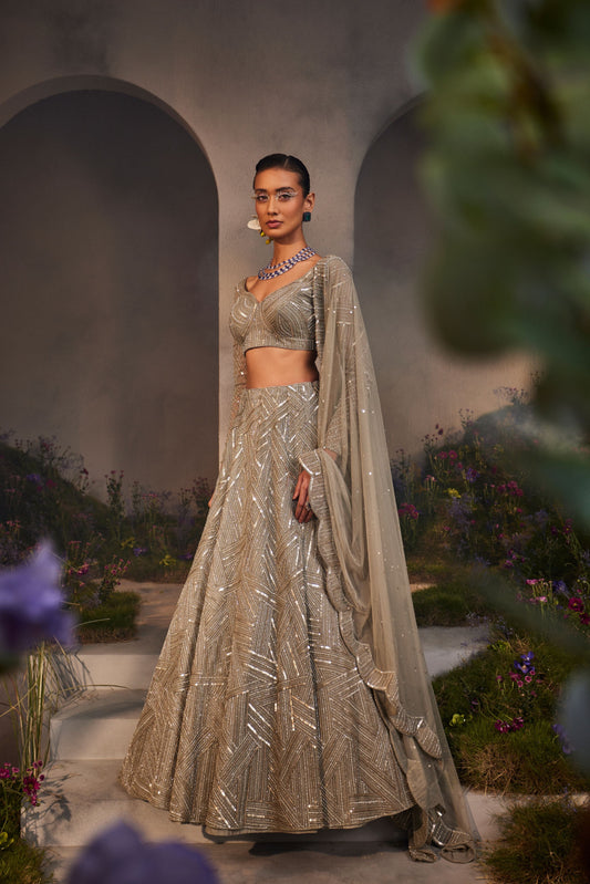 LAYLA - HEAVY LEHENGAS