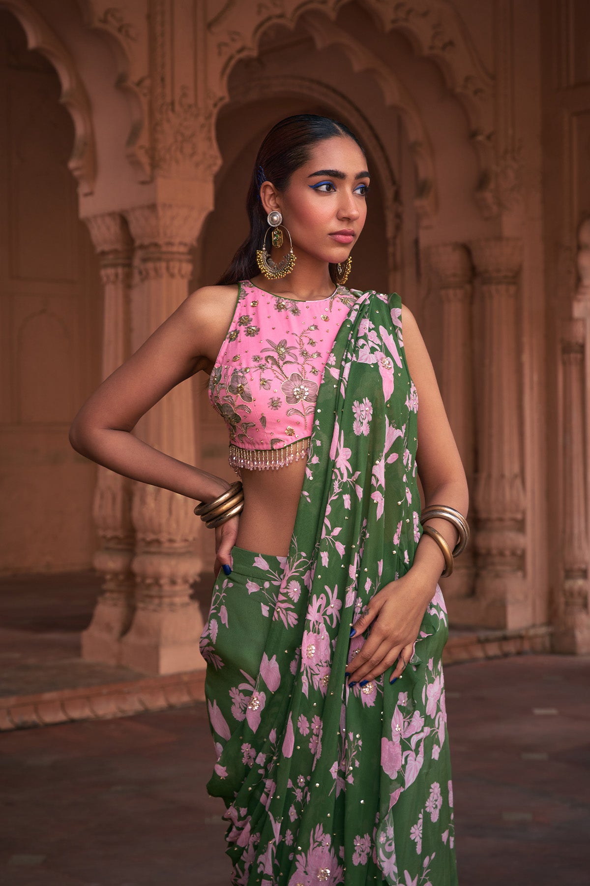 SAGE GREEN FLORAL PRINT & HIGHLIGHTED SAREE SET
