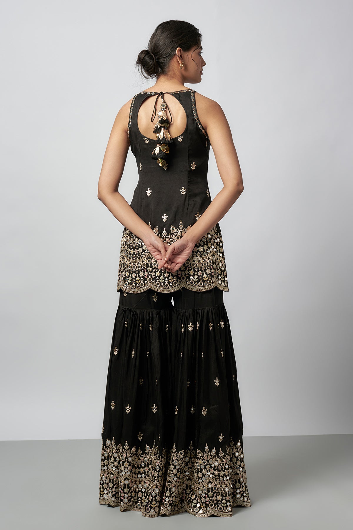 Yukta Sharara Set