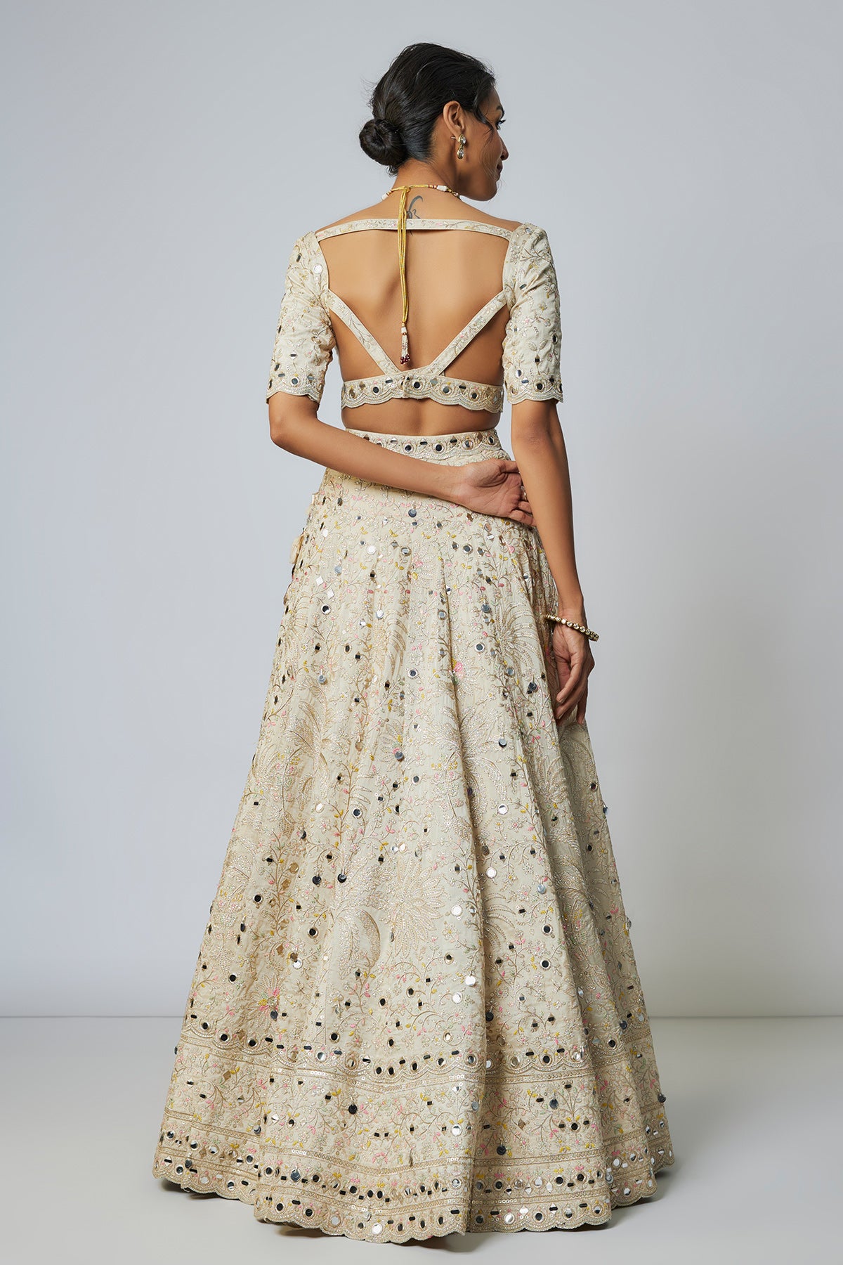 Diana Penty in Raima Lehenga Set