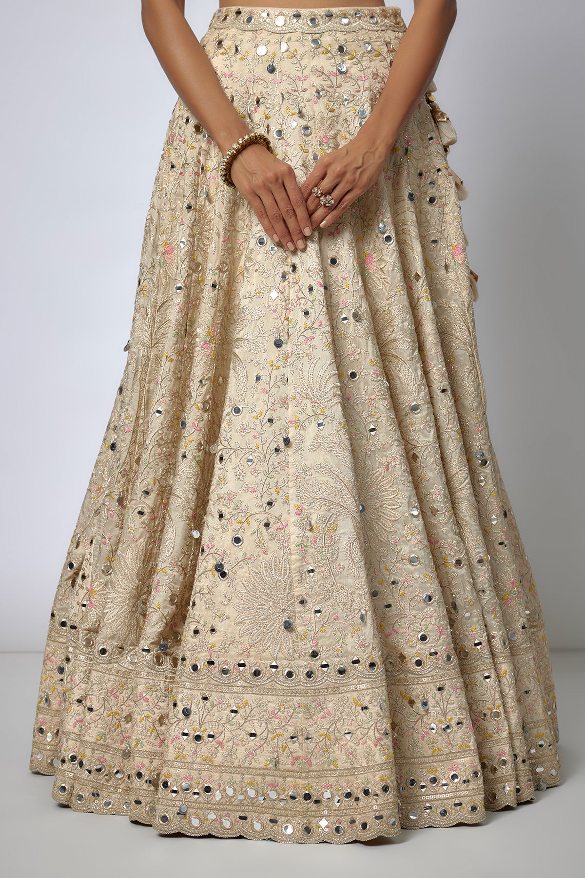 Diana Penty in Raima Lehenga Set