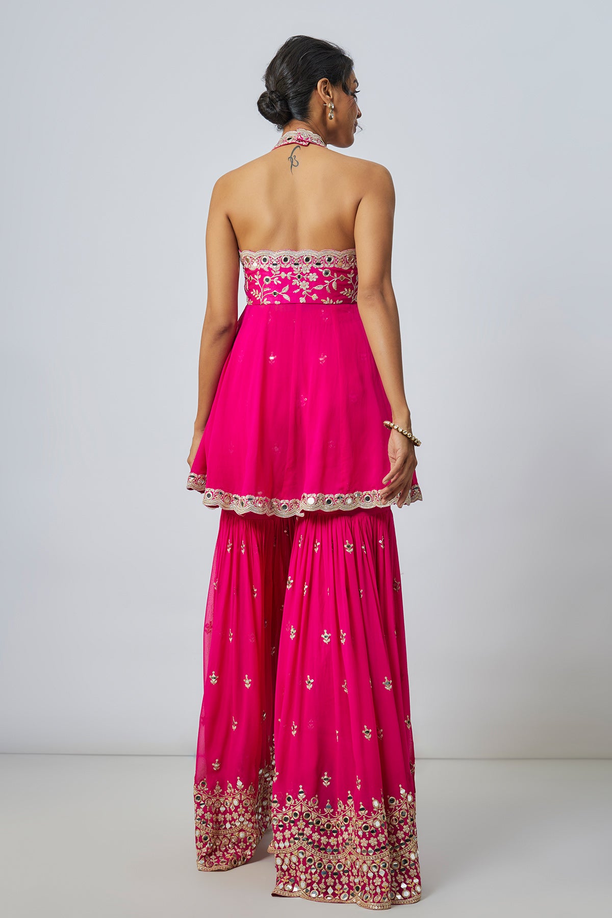 Eila Sharara Set