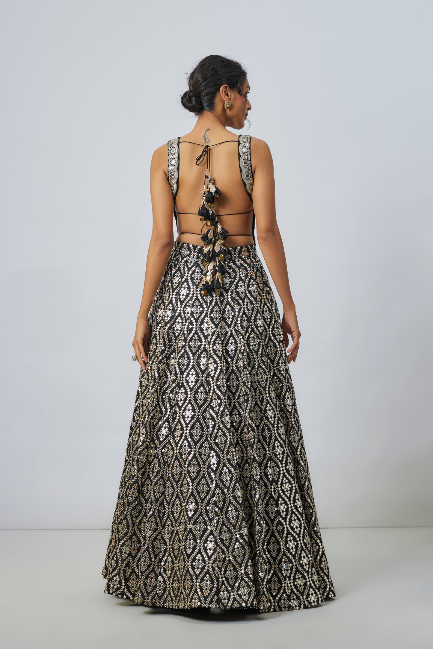 Saachi in Roshni Lehenga Set