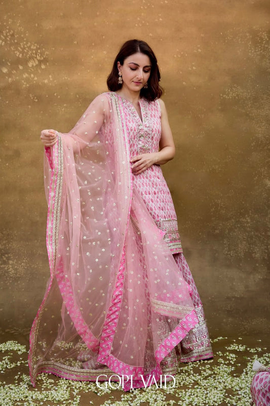 Soha Ali Khan in Dhruvi Sharara Set