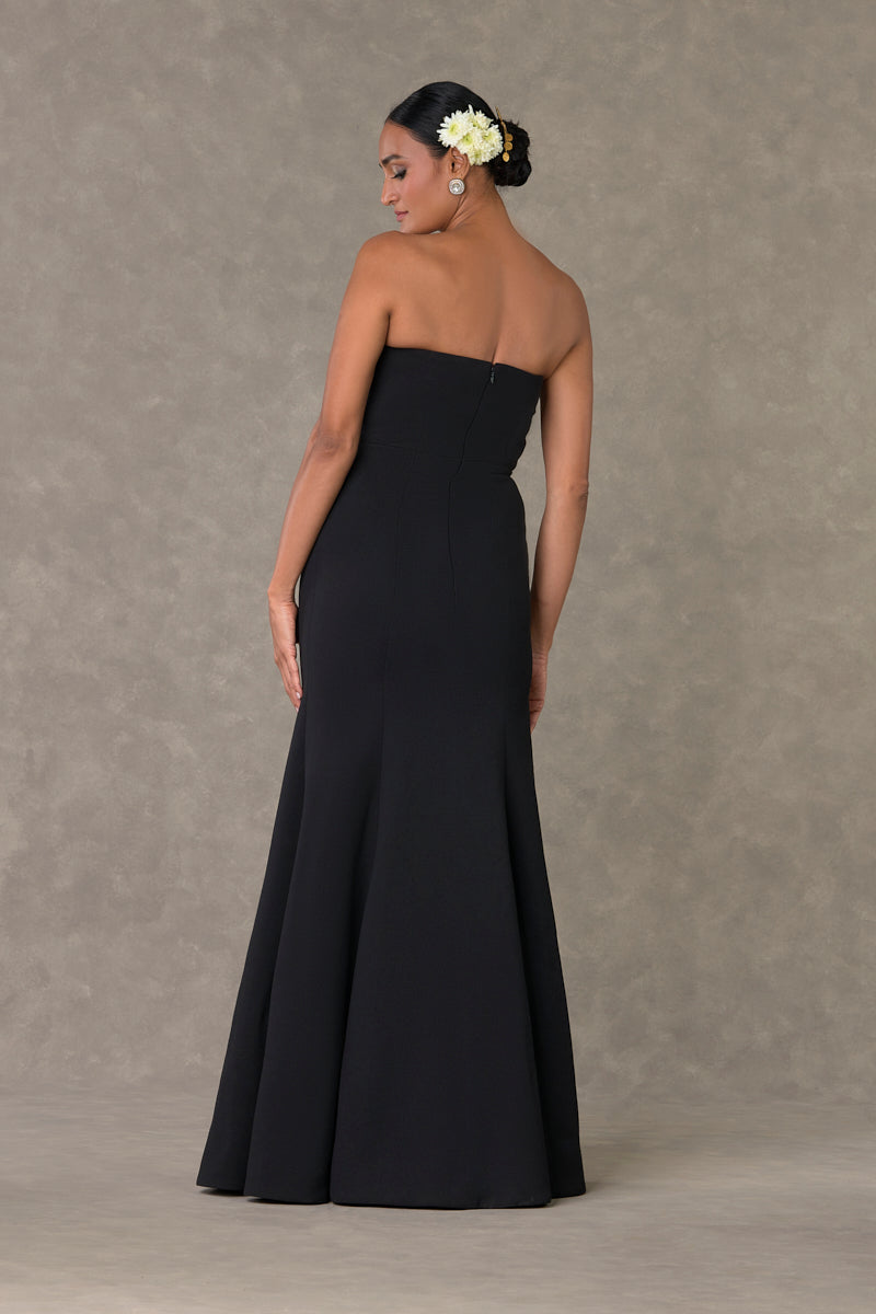 Black 'Son-Chidiya' Cape Set