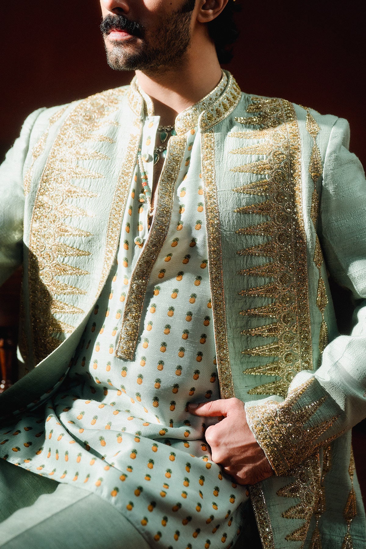 THE KASHNI RAJA KOTI SET