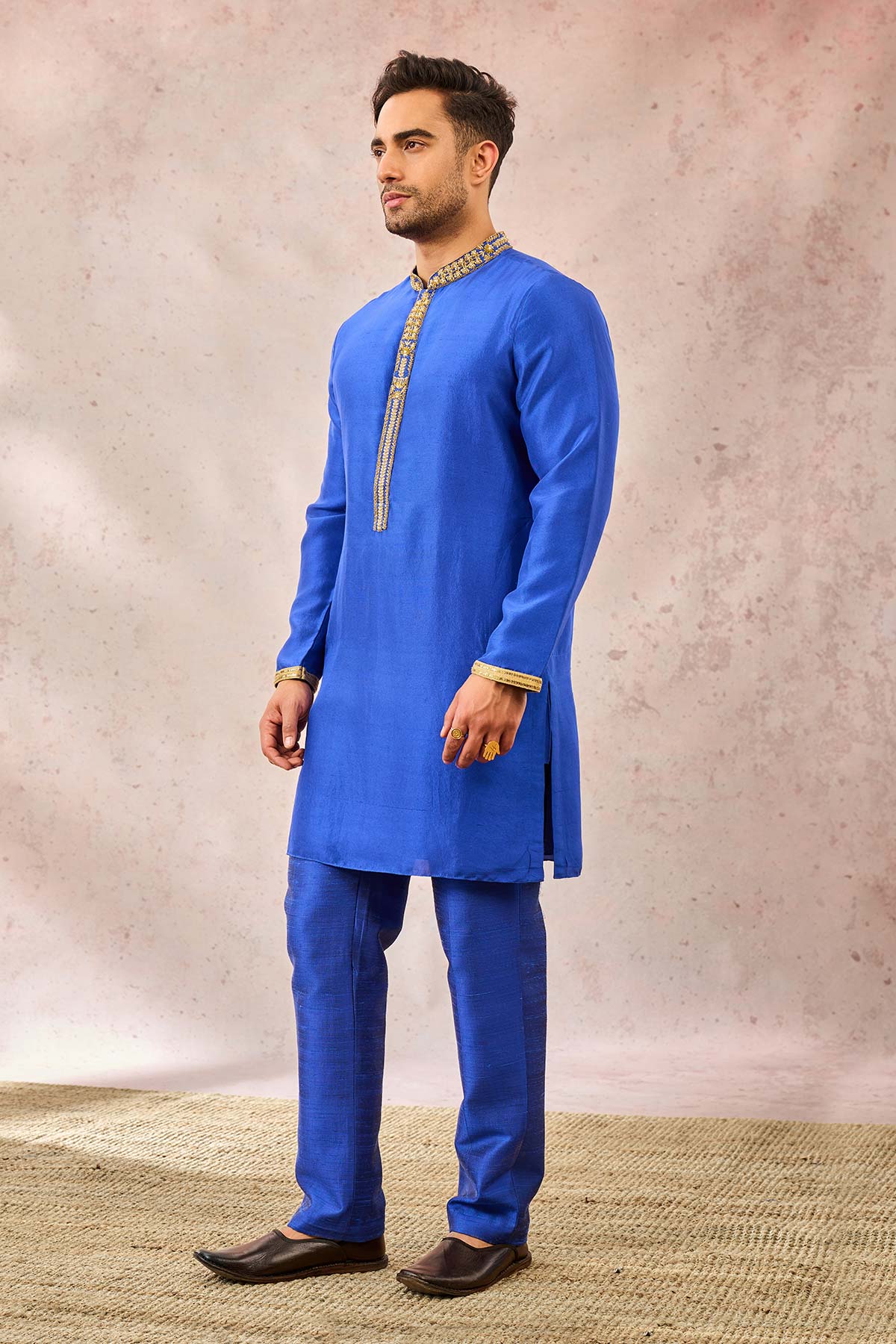 The Neel Bahar Kurta