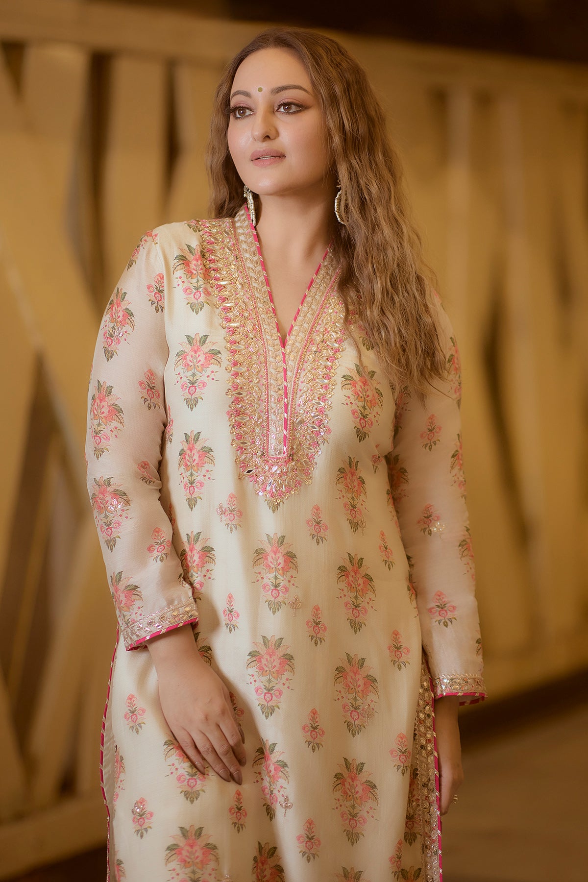 Sonakshi Sinha in Gargi Tunic Set