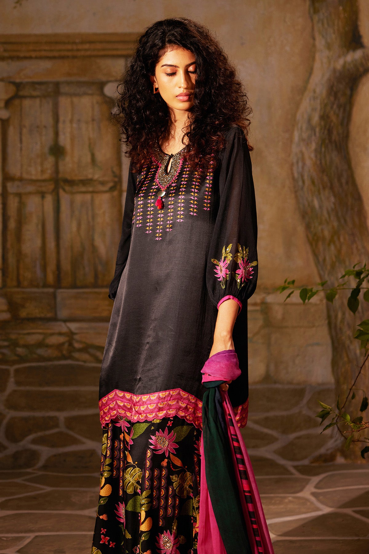 CHARCOAL SHARARA SET