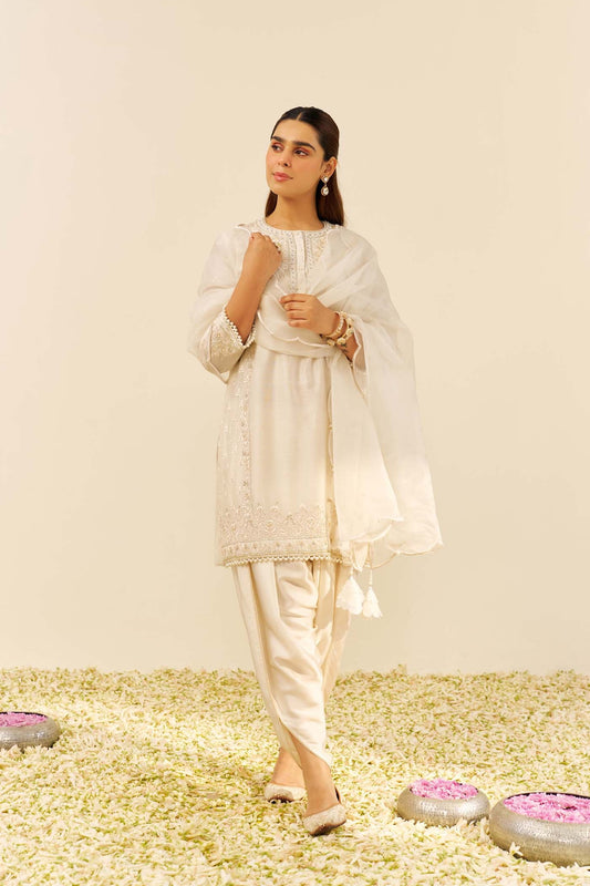 ZAISHA - SHORT KURTA WITH DHOTI