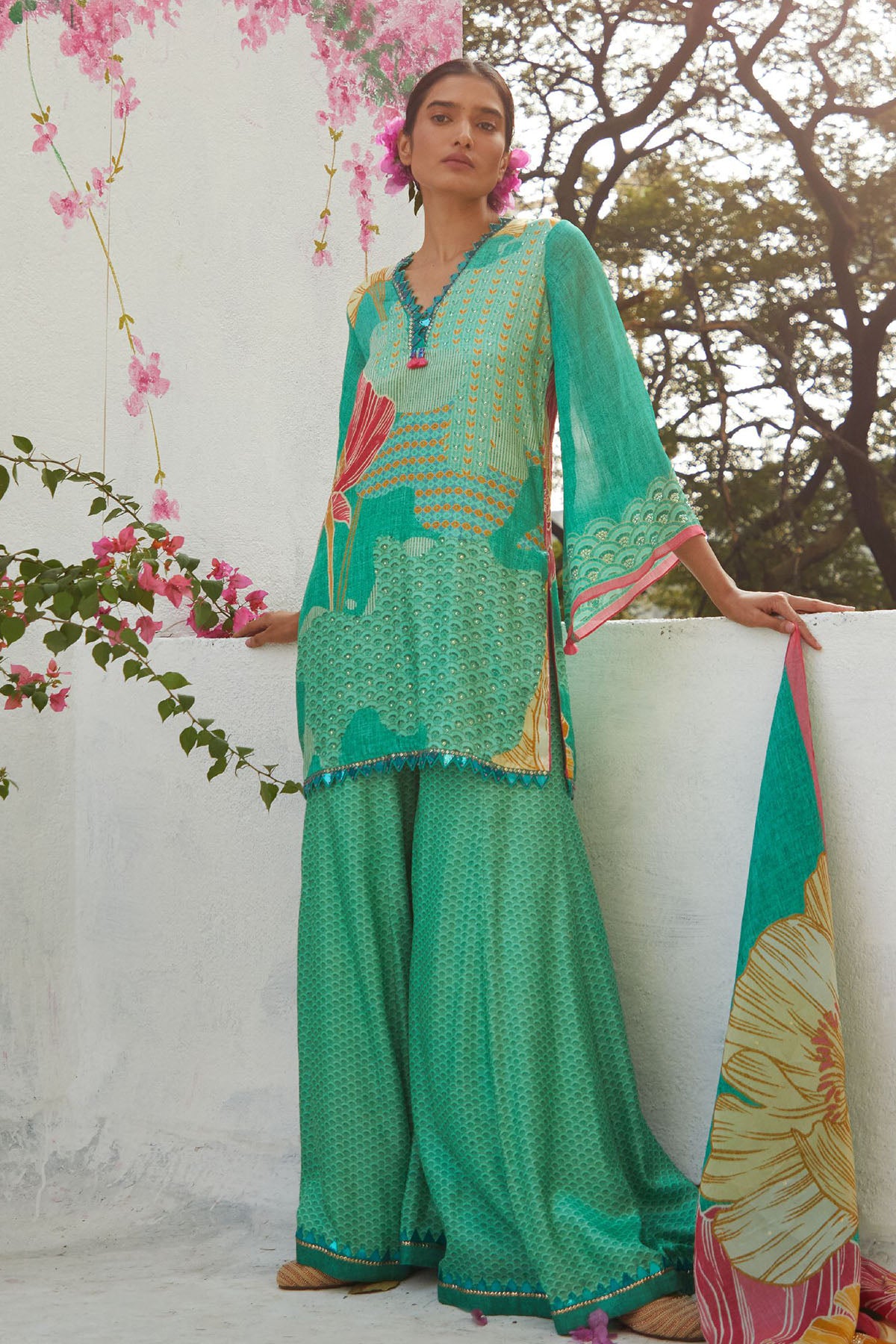 AQUA SHARARA SET