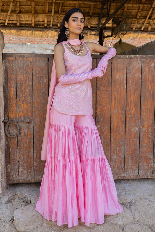 The Noor Set